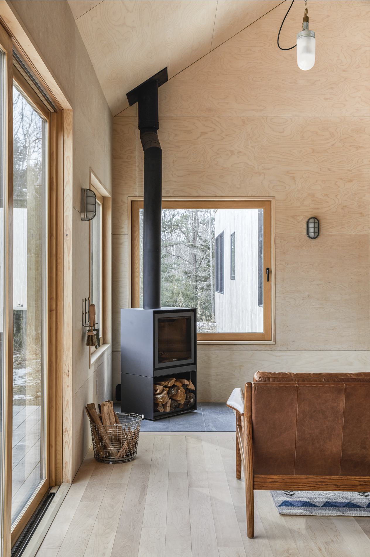 House on a Ridge 14.PNG