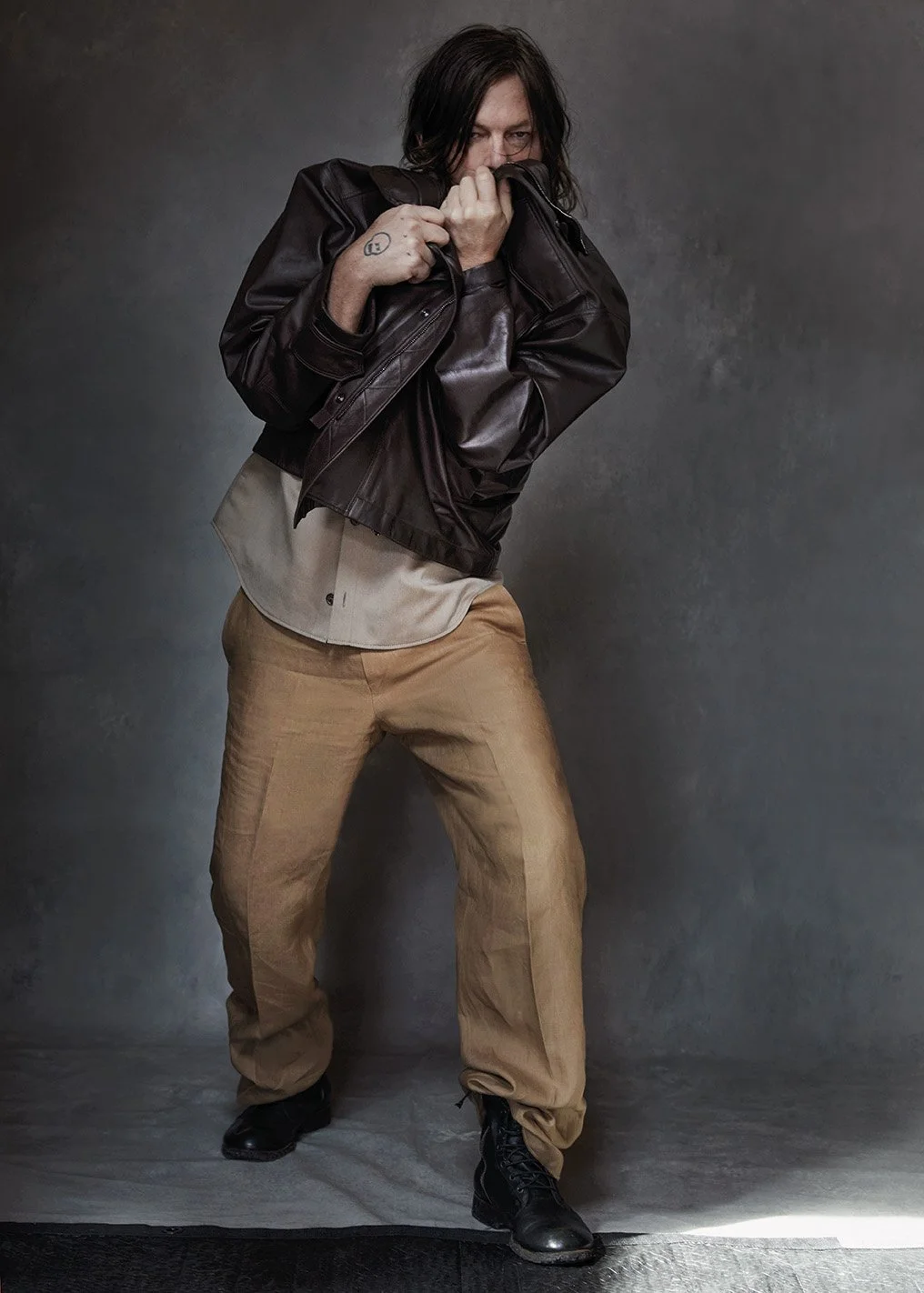 Normanrzoomag-shot02-369 bew2.JPG