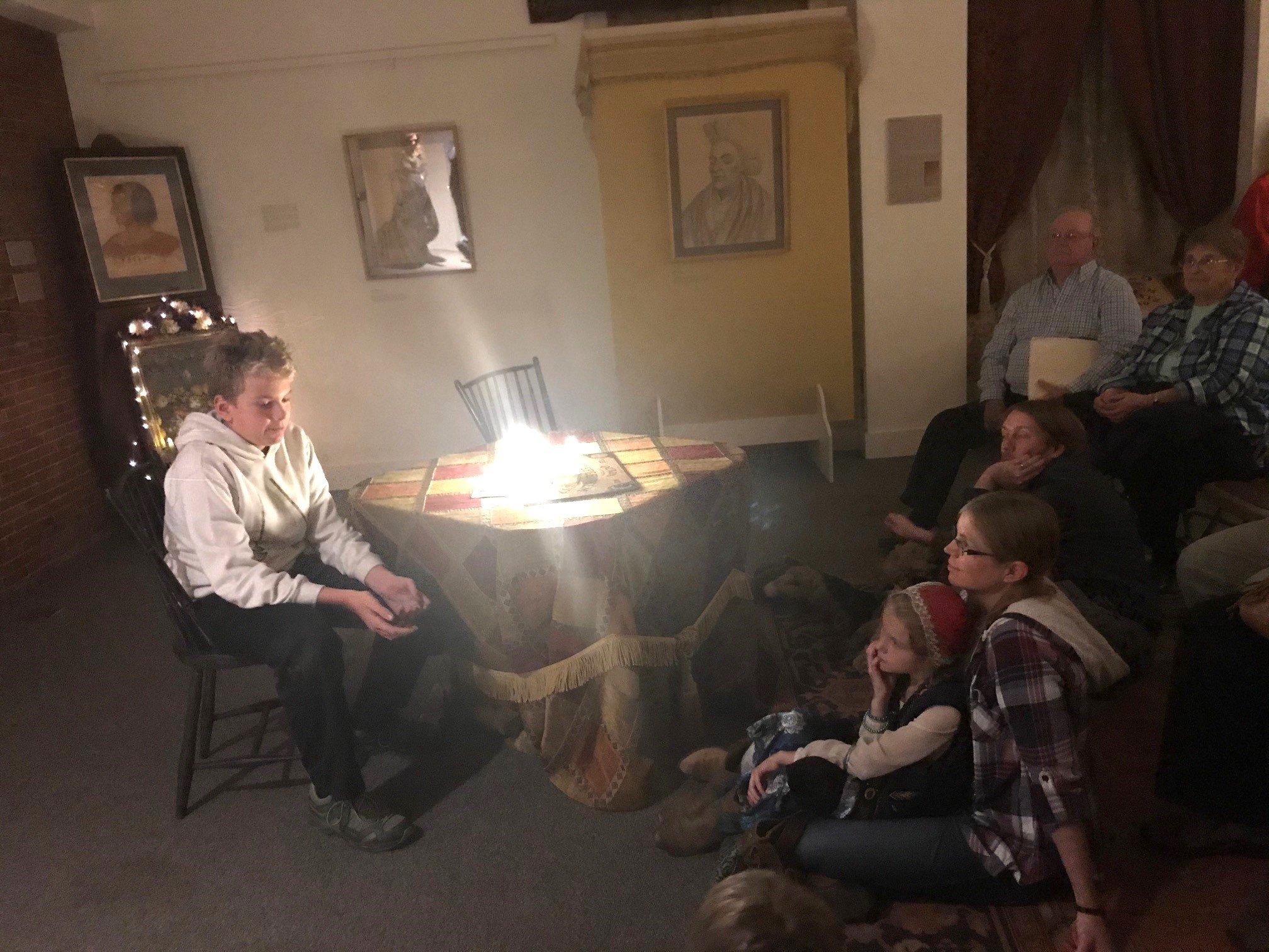 Ghost story telling - Spooky Night at the Museum - 2019
