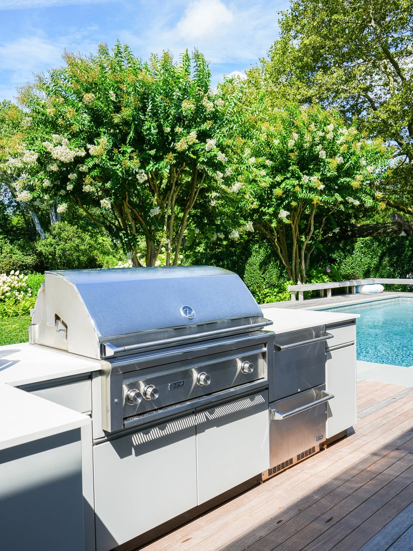 The season for outdoor kitchens is here! What better way to celebrate the first day of Spring than with a tease of our next project reveal? 😉☀️