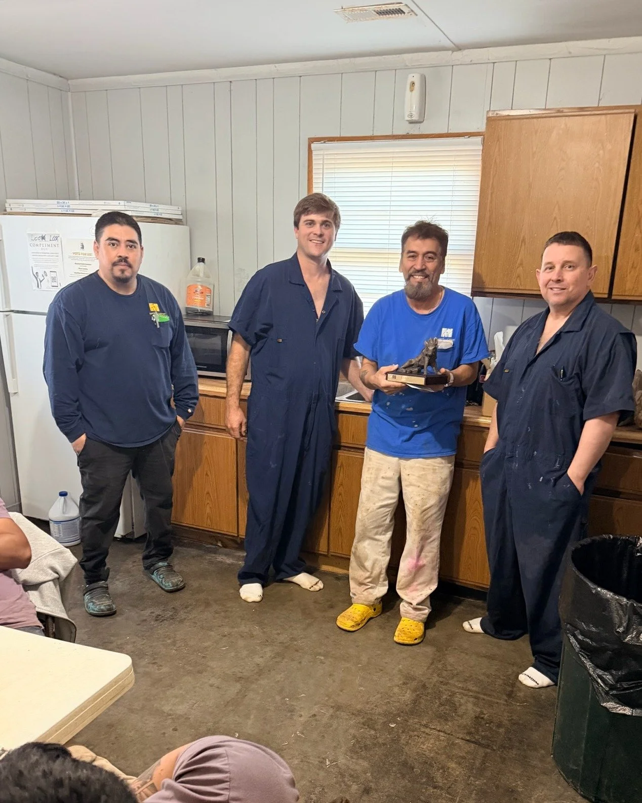Congratulations to Victor Vazquez on his well-earned retirement with MFV! 🎉
Victor began his career at Hairr 1 Sow Farm in 1995 and most recently served as Head of Department. Over nearly 30 years, his dedication, leadership, and strong work ethic m