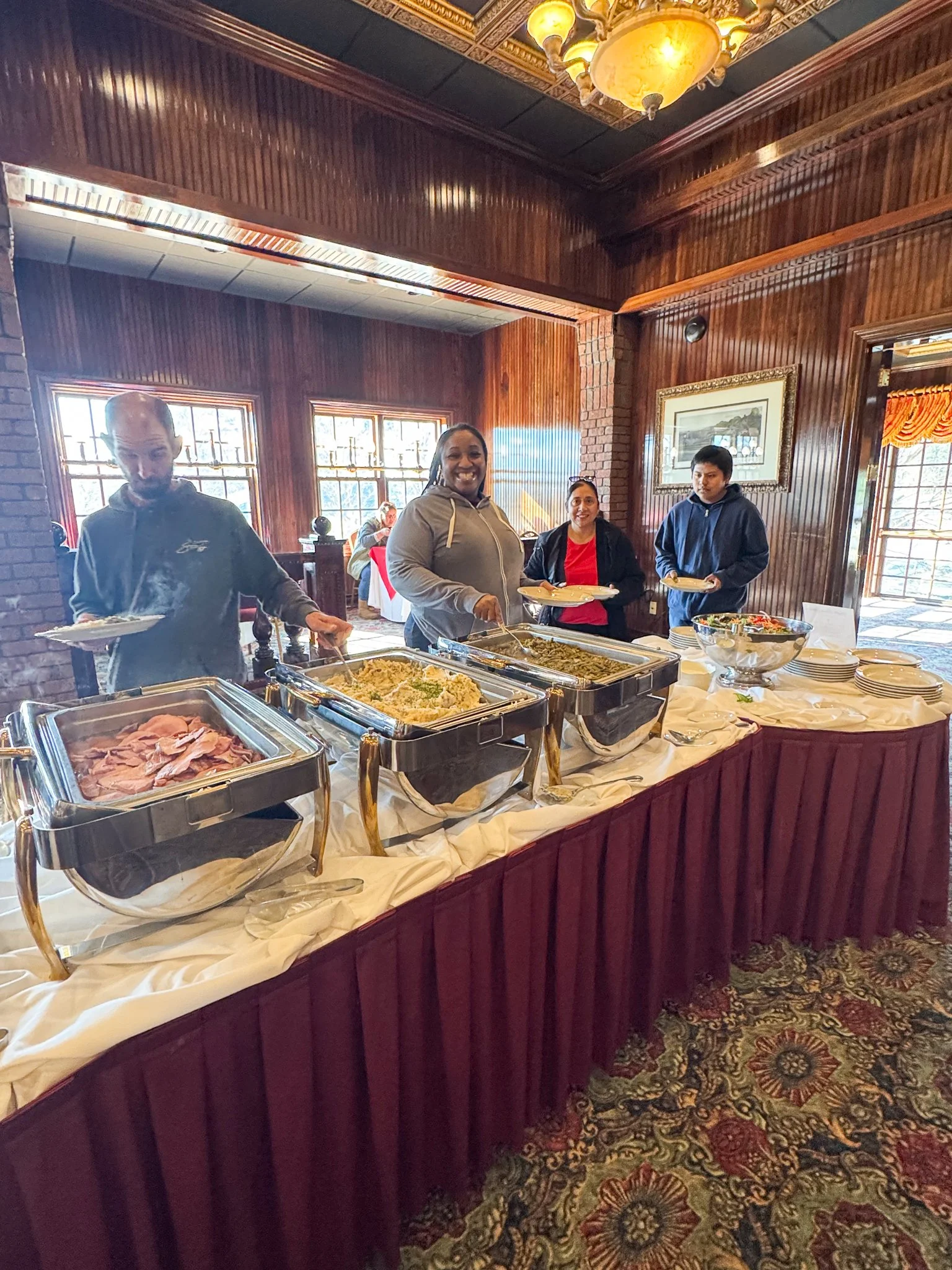 mfv christmas lunch-05.jpg