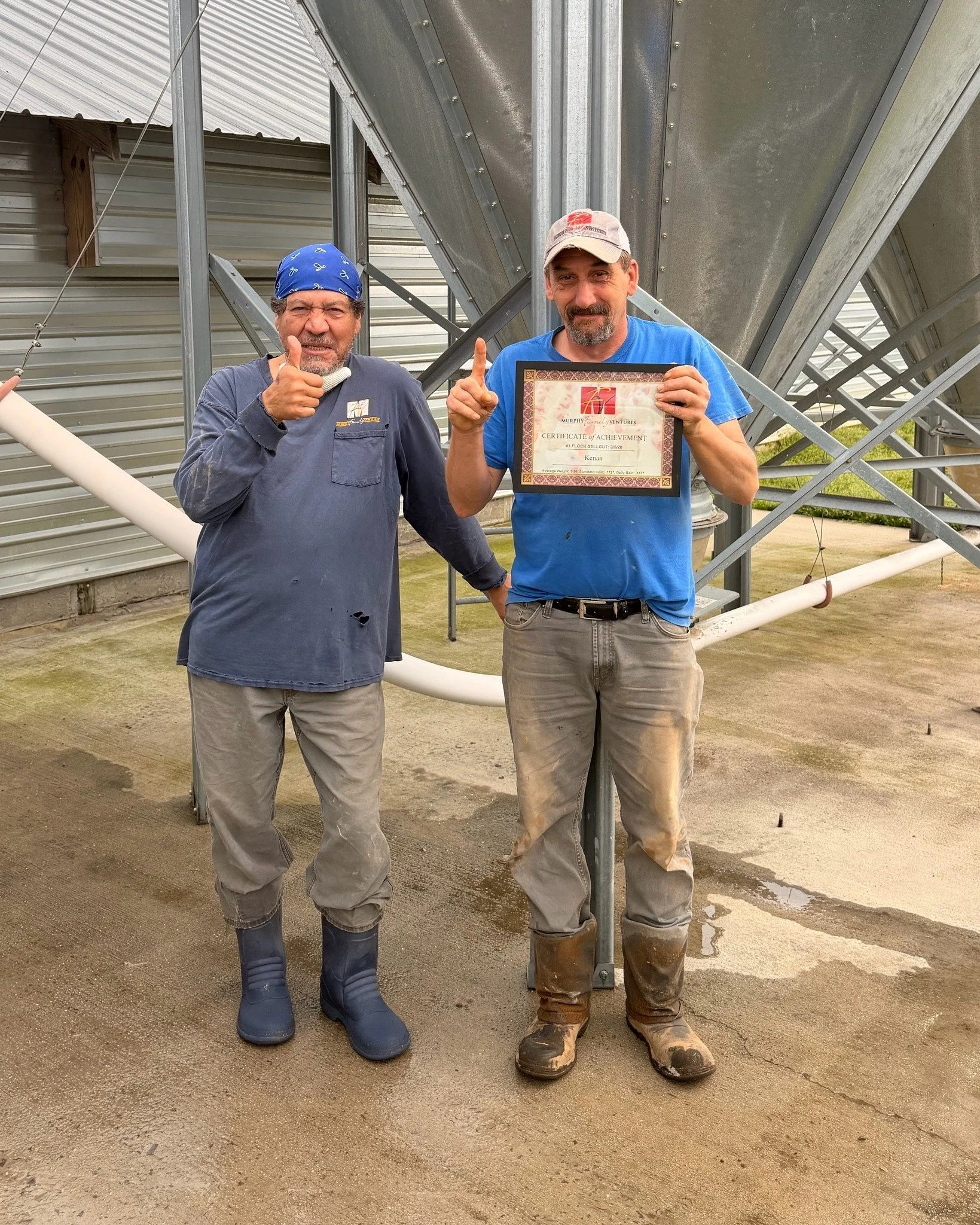 Big congratulations to our Kenan Farm and Leader Farm teams on earning 1st place flock closeouts! 

First photo: Kenan Farm team, pictured left to right &mdash; Rene Hernandez and Farm Manager Paul Hair.

Second photo: Leader Farm team, pictured left