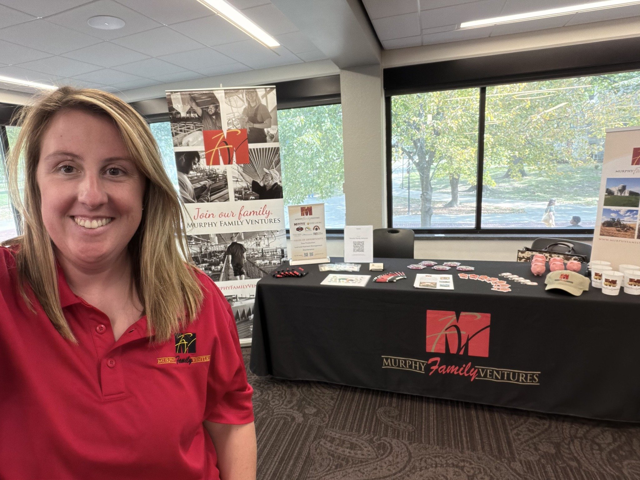 Making connections and creating opportunities in Missouri! 🌱

Hannah Lipe, MO Recruiting Specialist, recently attended career events at the University of Central Missouri and Northwest Missouri State University, meeting with students and faculty and
