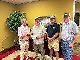 This year, Preston Pittman celebrates an impressive 25-year work anniversary with MFF. During his tenure, he has successfully served in multiple roles, including Sow Farm Manager, Nursery Finishing Production Manager, and Market Sort Specialist. Pres