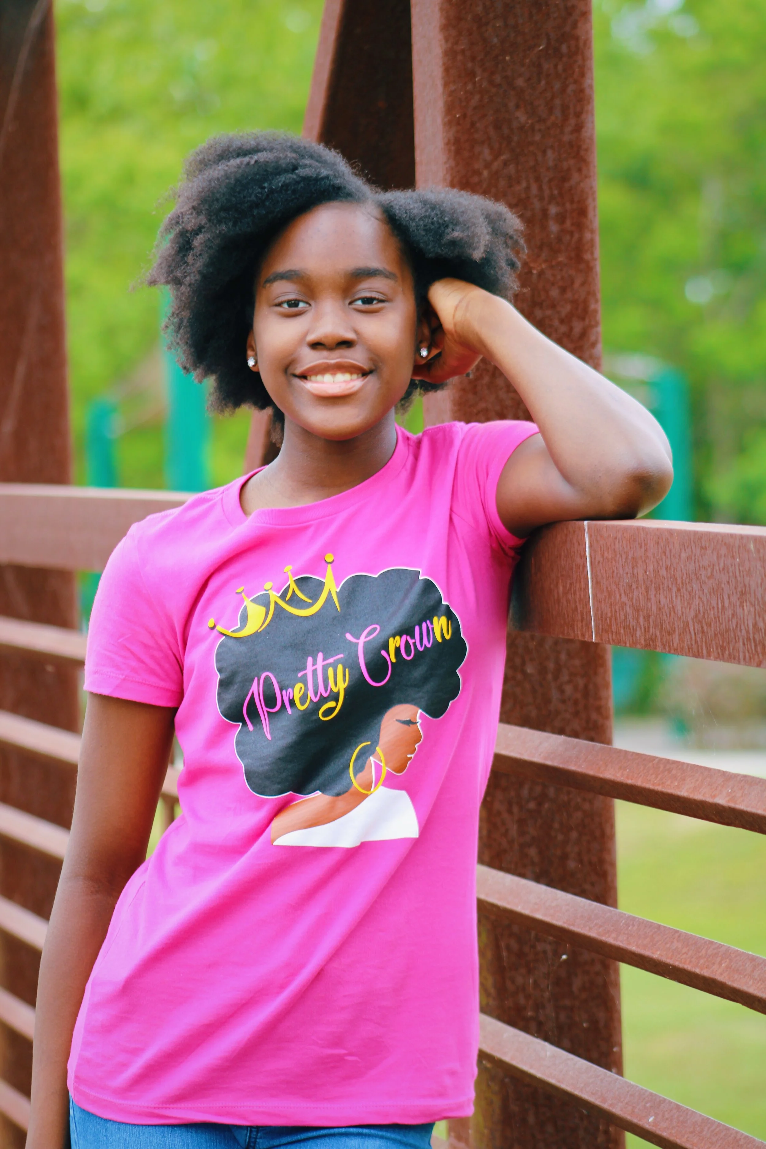 Pretty Crown  T-Shirt