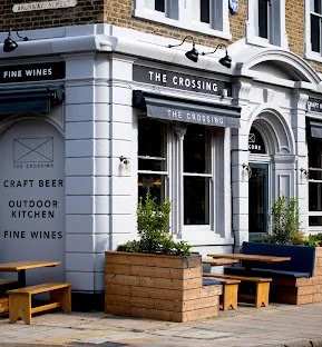 Barnes Artists' Meeting at The Crossing