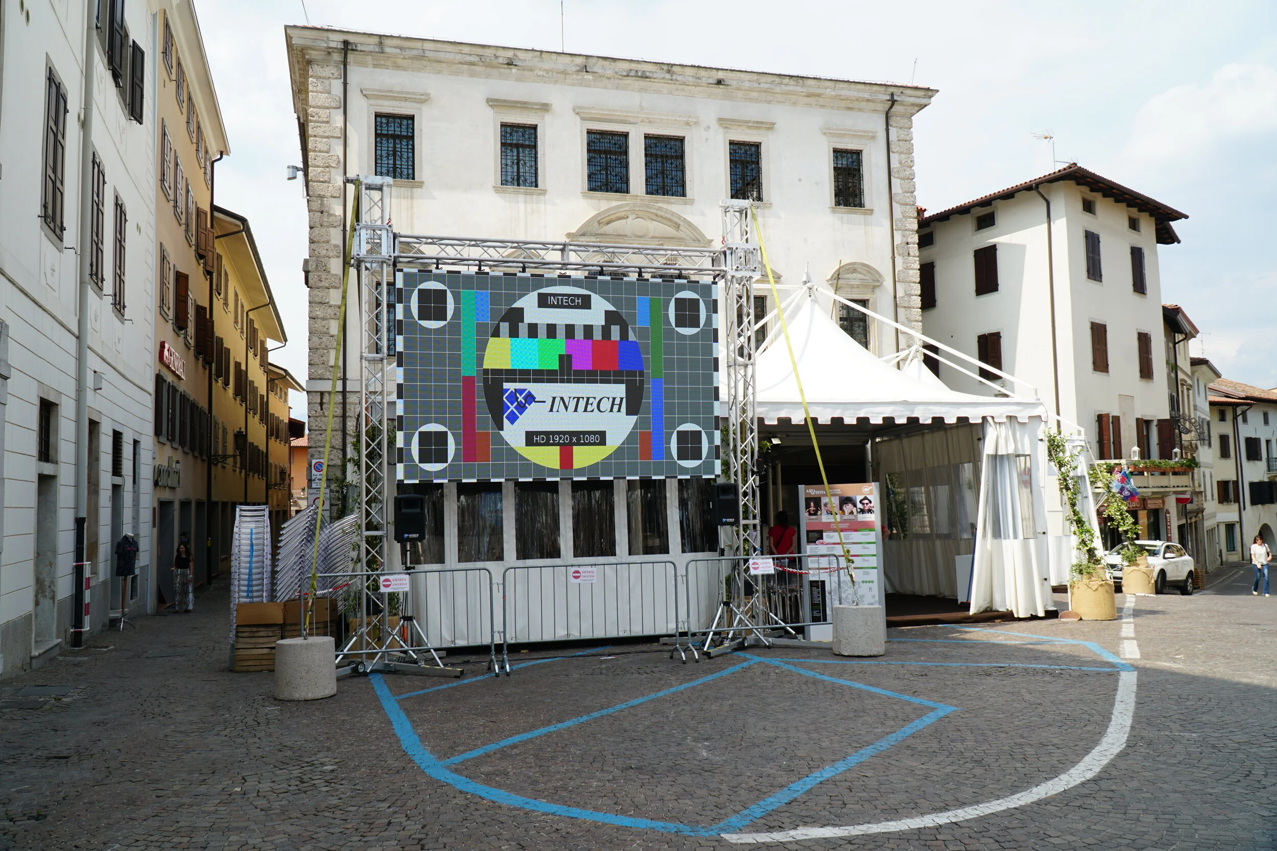 Ledwall Outdoor S. Daniele Aria di Festa