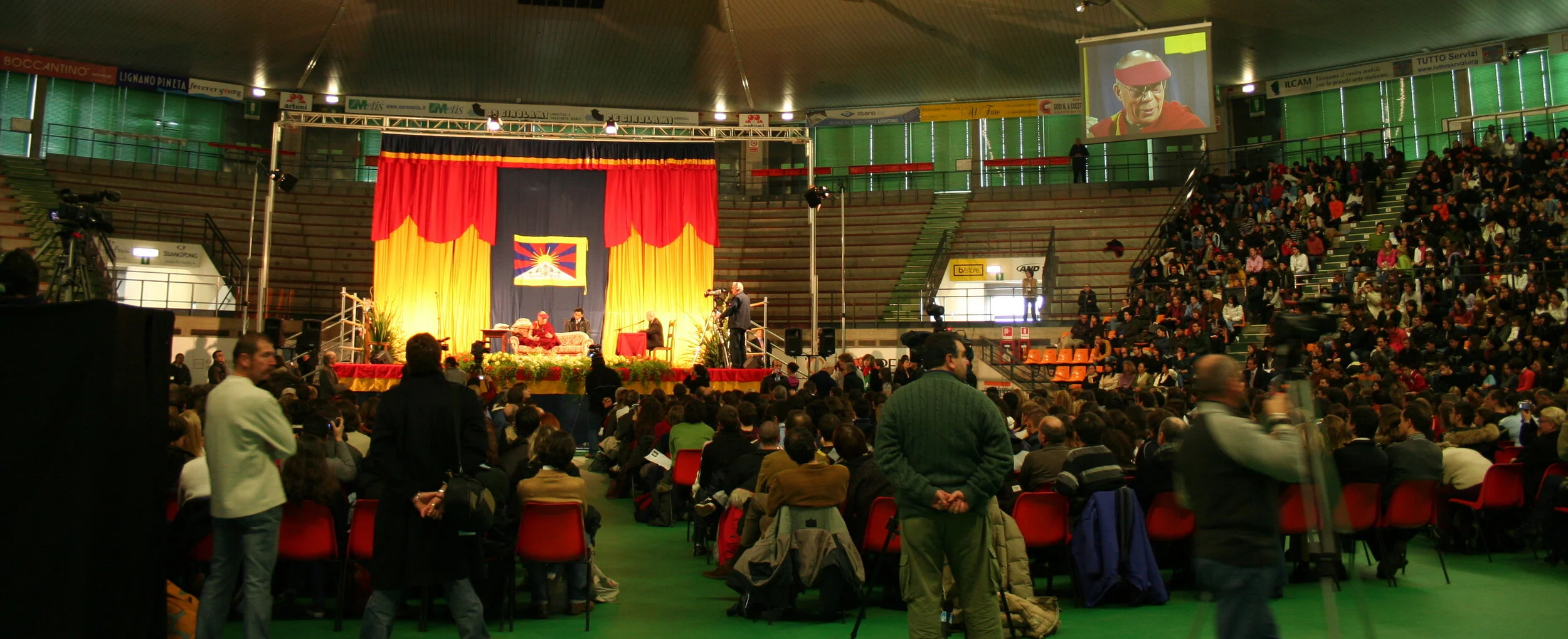 Dalai Lama Palasport Carnera Udine