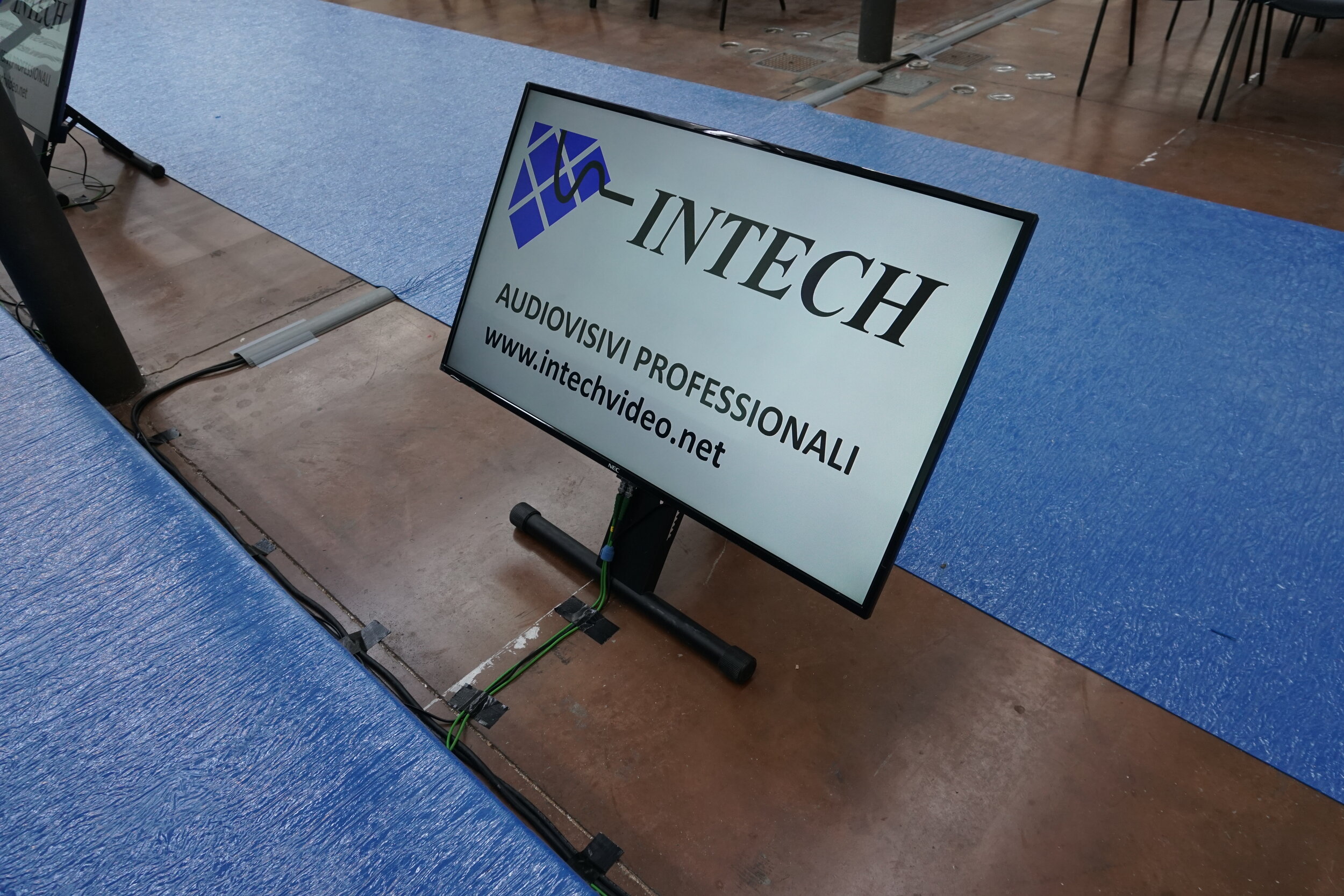 Monitor Gobbo di Cortesia per relatpri