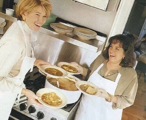 friday vibes&hellip;
we went waaaaaay back into the archives and sourced these (former) besties first books. Martha&rsquo;s ENTERTAINING was published in 1982. Ina&rsquo;s THE BAREFOOT CONTESSA was published in 1999. 
as i was planning my selections 