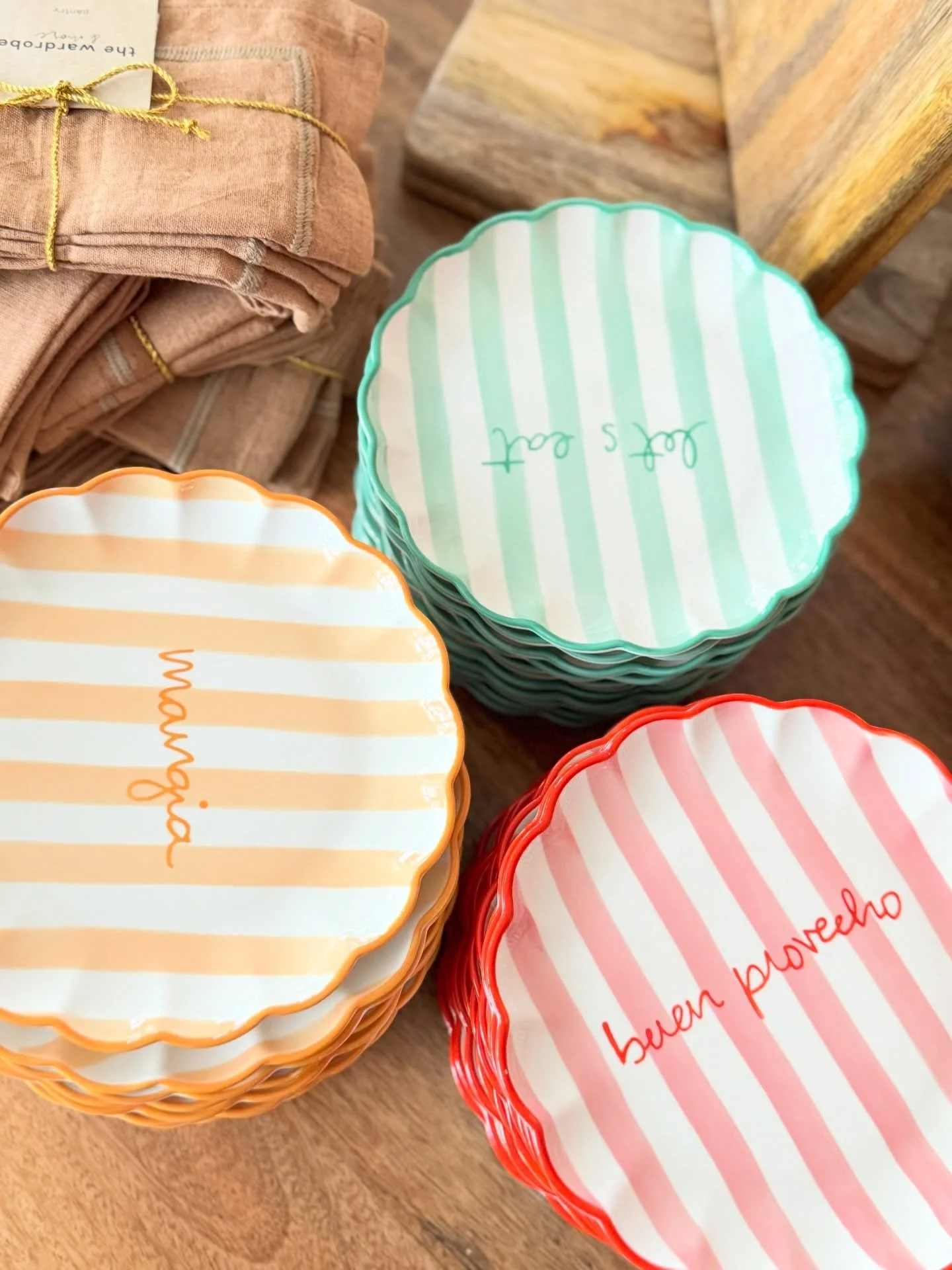 weekend plans (in any language)🥂