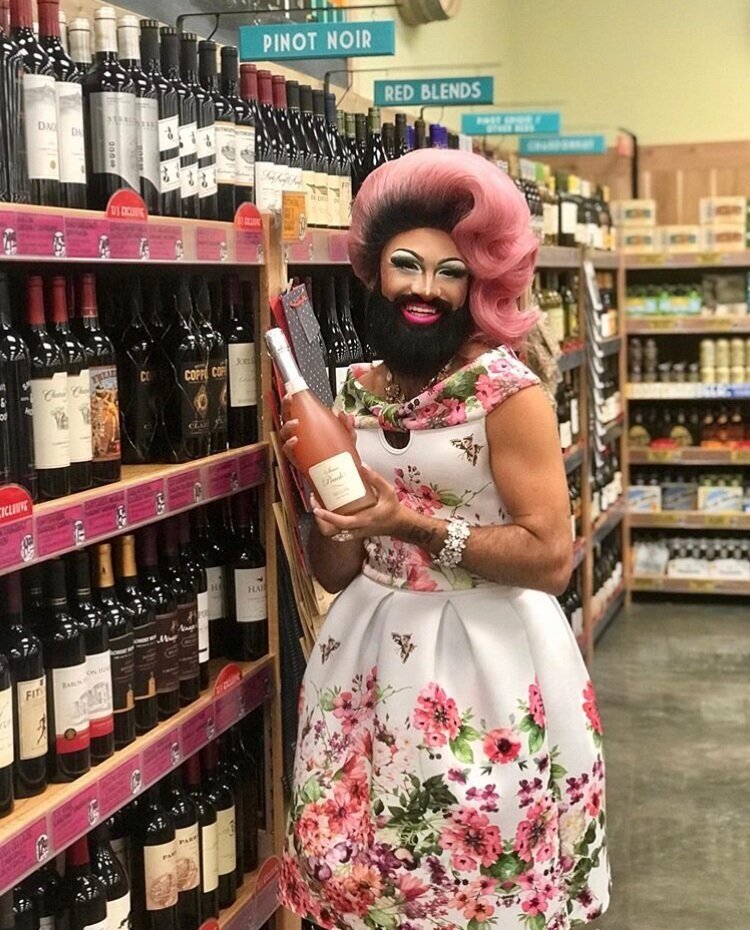 Queef Latina getting provisions for the virtual event