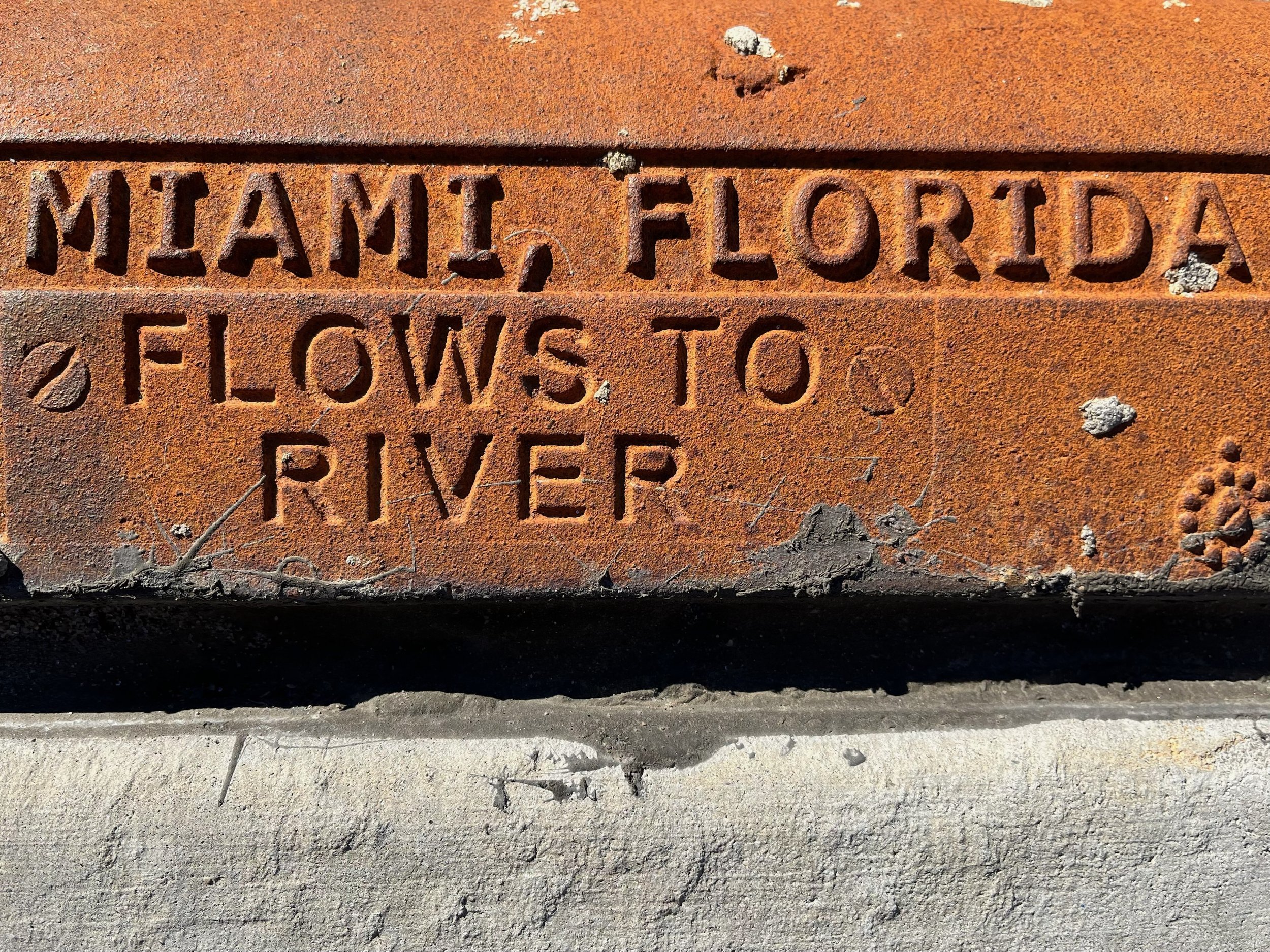 Flows to river (Miami)