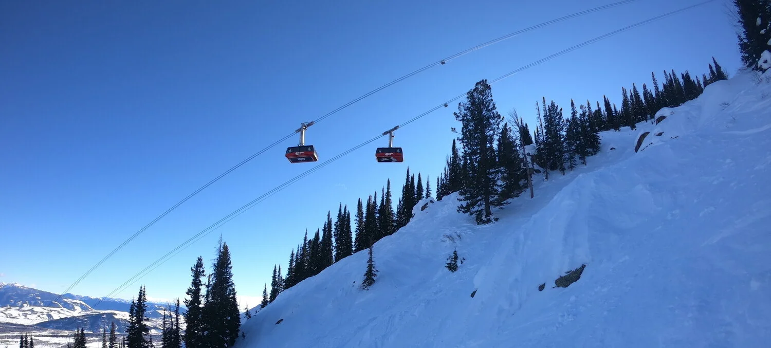 Best Ski Resorts in the U.S. and Canada for 2025-26 — PeakRankings