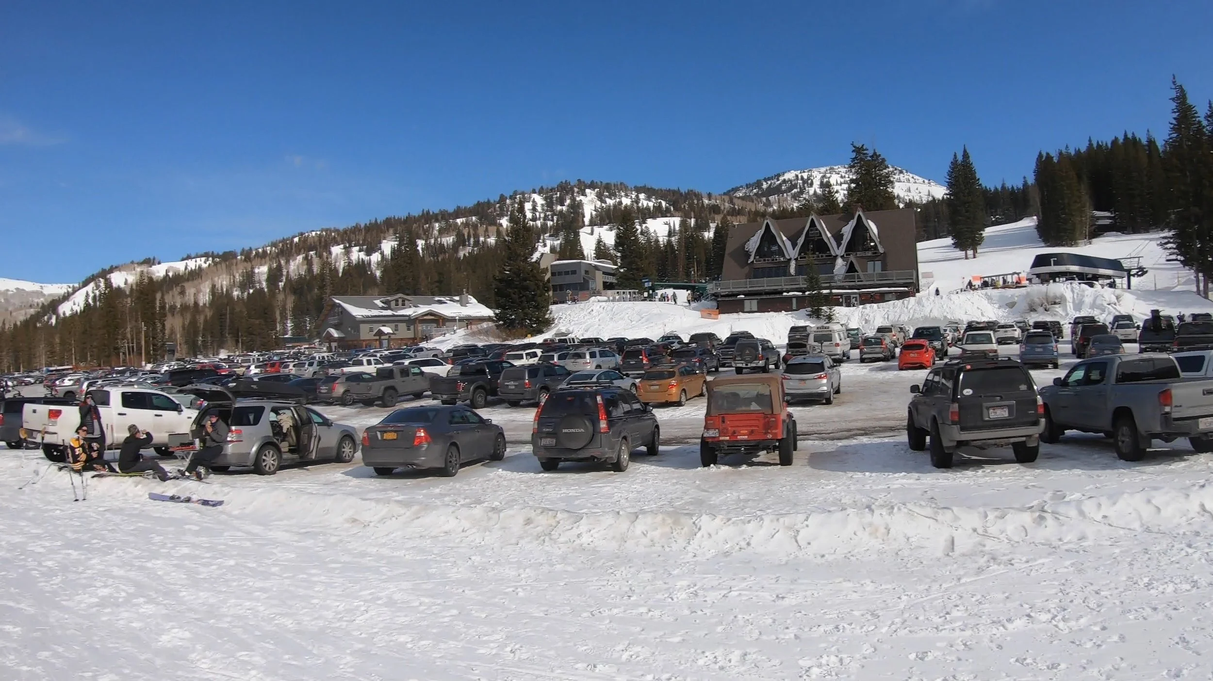 Brighton Implementing New Paid Parking Reservation Policy Next Winter