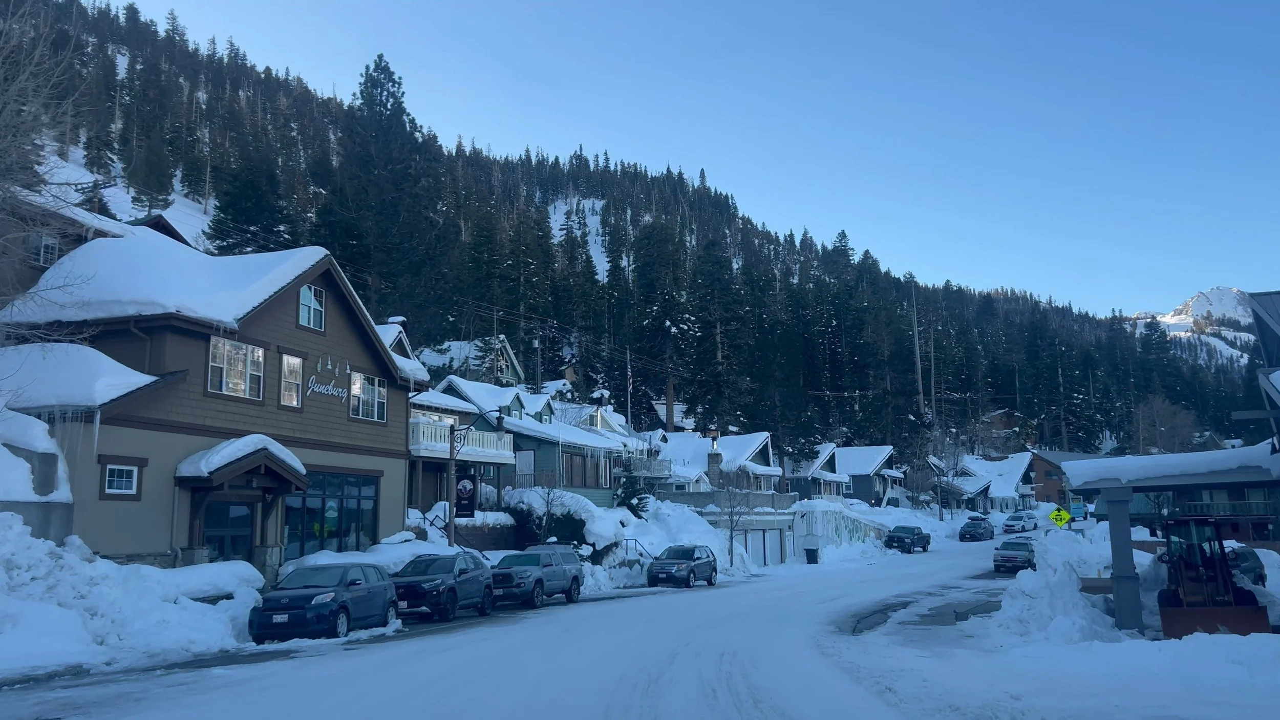 Houses in June Lake during the winter.