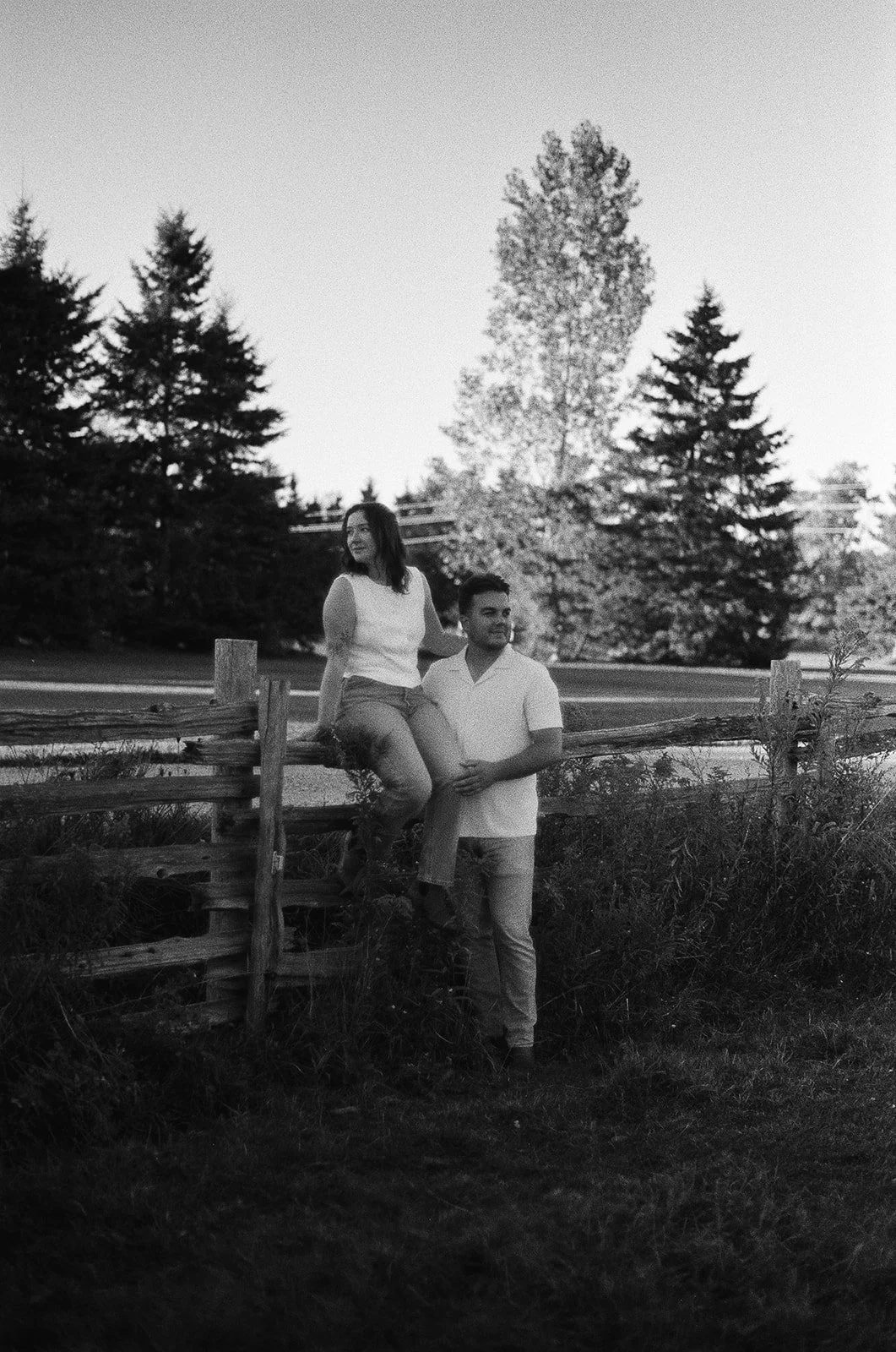 OliviaJosiah-Engagement-35mm-18_websize.jpg