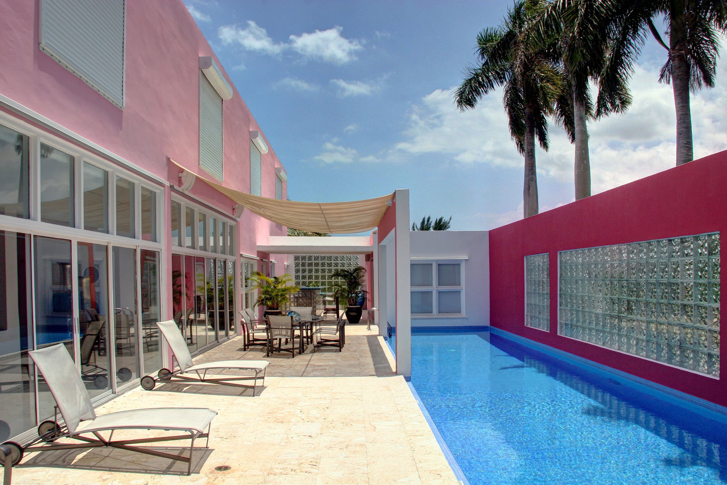 Arquitectonica's Pink House