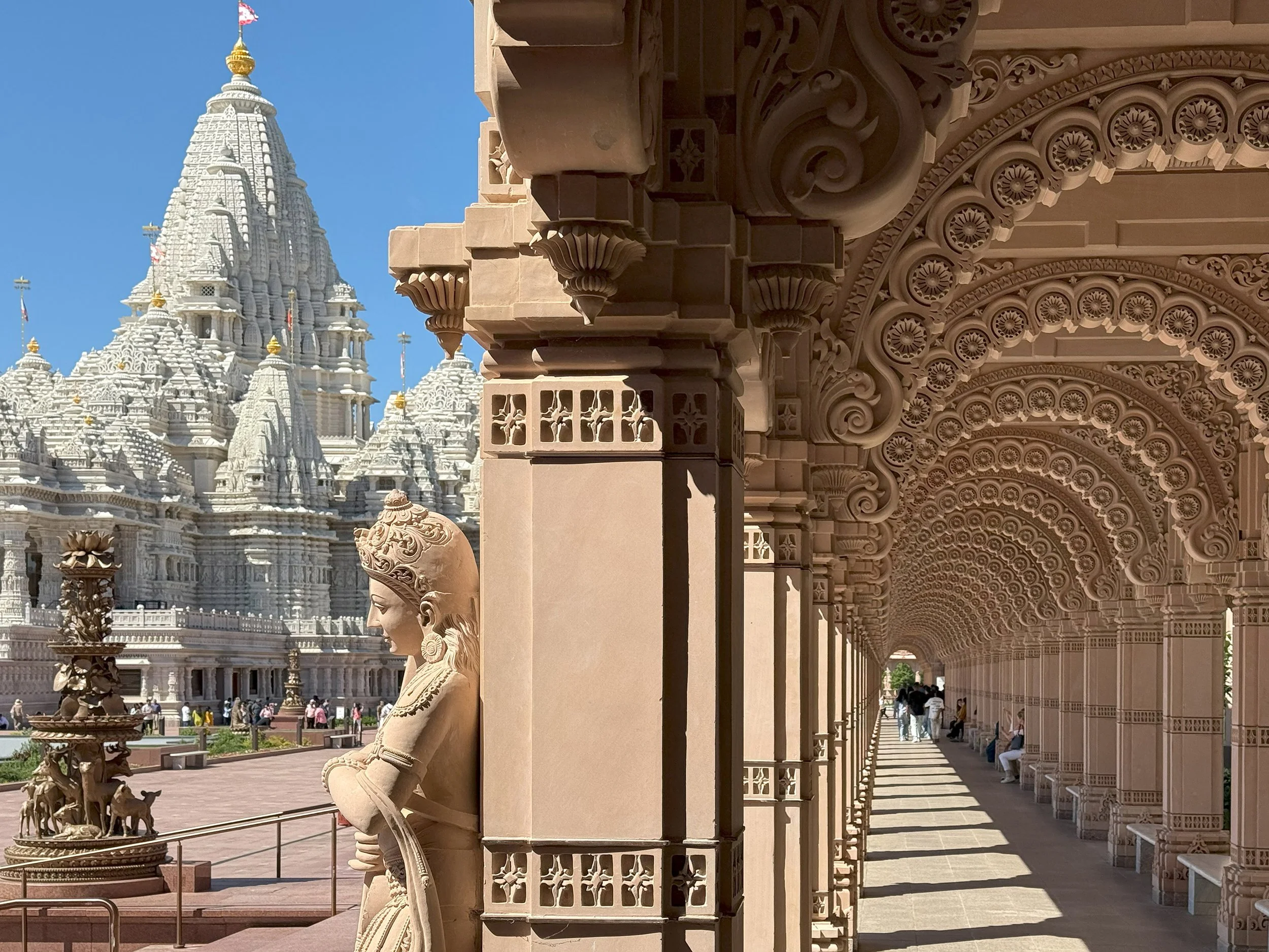 BAPS Shri Swaminarayan Akshardham in Robbinsville, New Jersey