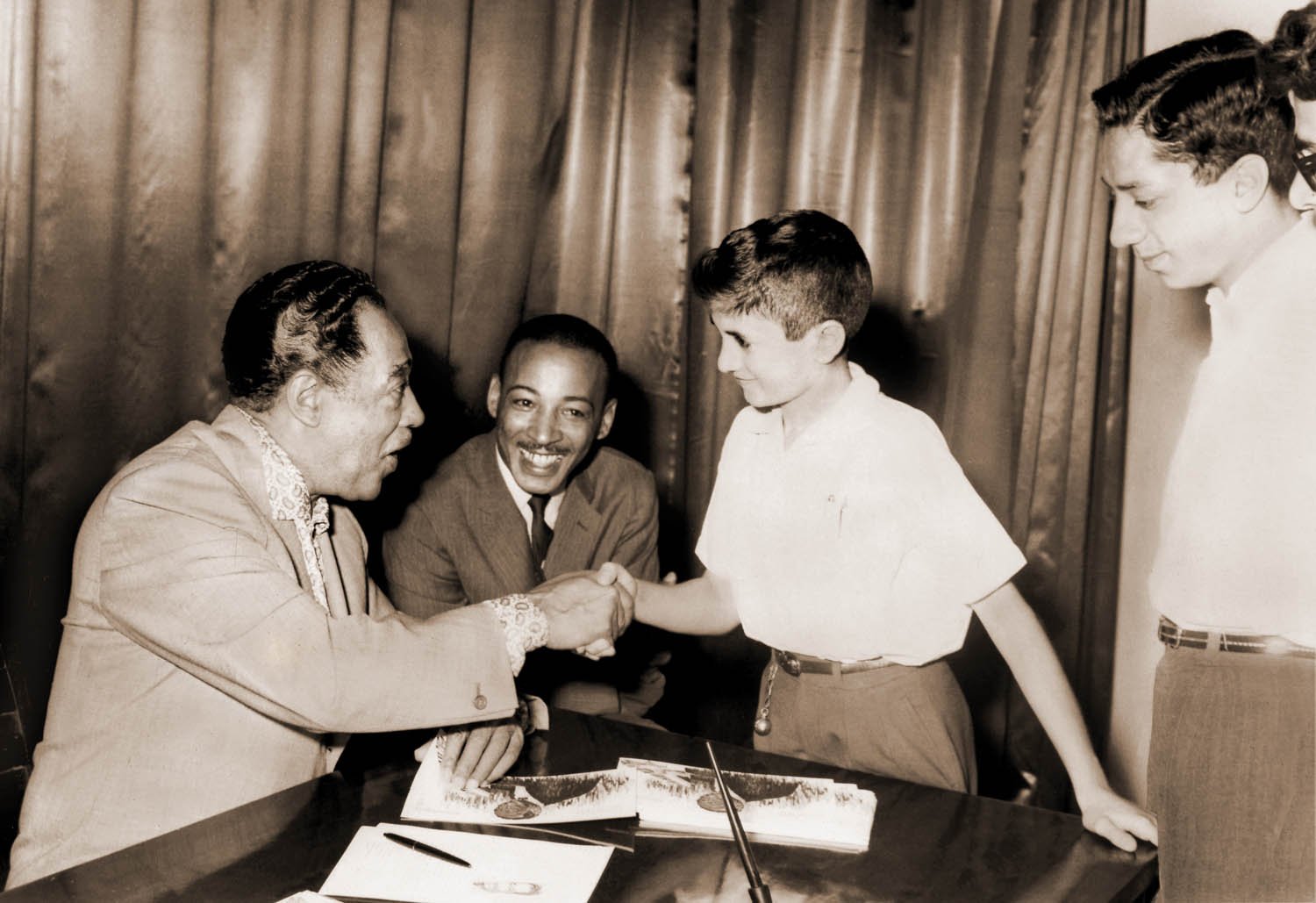Duke Ellington reaches out to young people in the Middle East. Damascus, Syria, 1963. Courtesy of the Duke Ellington Collection, Archives Center, National Museum of American History, Smithsonian Institution.