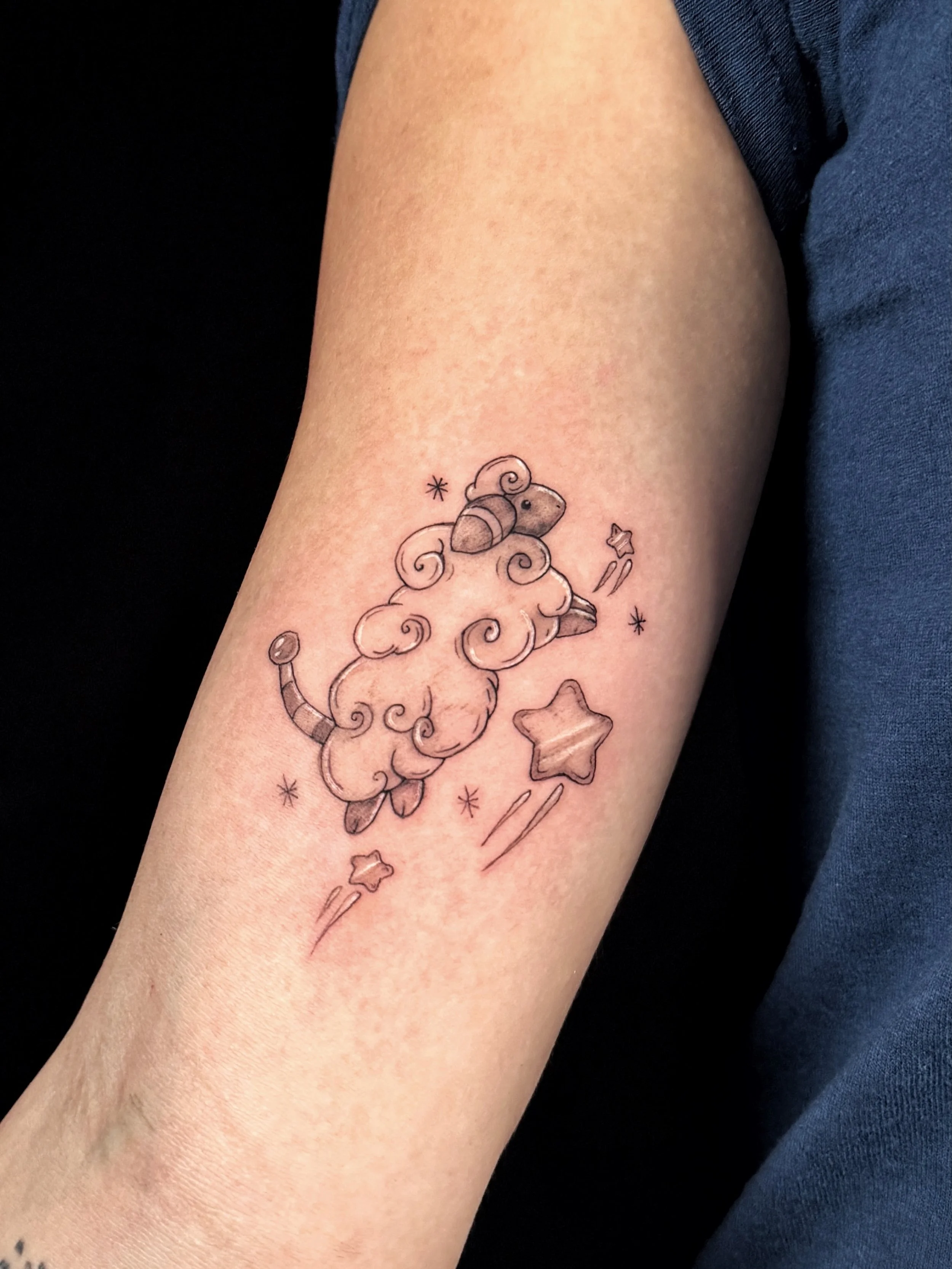 Mareep for @alexcalica Thank you so much girl! Had lots of fun doing this on you 🥰❤️!now I&rsquo;ll be manifesting a Chandelure or Gengar next 🫣
.
.
.

#oaklandtattoo
#oaklandtattooartist #animetattoo
#pokemontattoo #oaklandflashtattoo