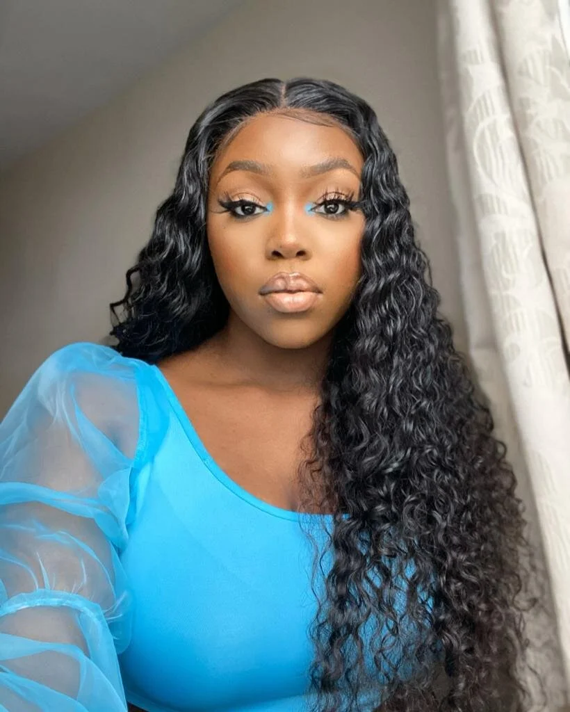       
  
      National Lipstick Day with Busola B &nbsp; &nbsp;   Words  Busola Oguntayo   A long lasting, highly pigmented and smudge proof lipstick is every womans dream and definitely a staple essential in your makeup bag. Here are four lipstick