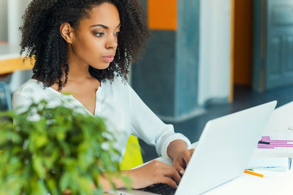       
  
     Navigating the World of Work During a Pandemic  Words  Oyin Alaka    Everyone has mixed feelings when it comes to finding a job with or without a pandemic! However, there is always something that we can learn from our experiences. Free