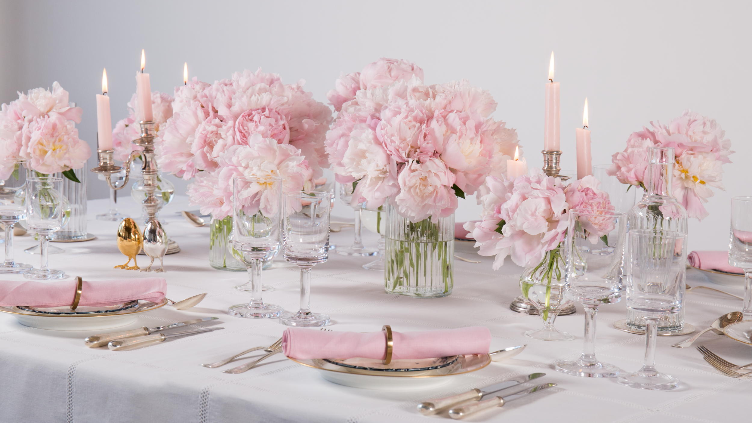 Peony _ Table Power Pink-186-FINAL.png