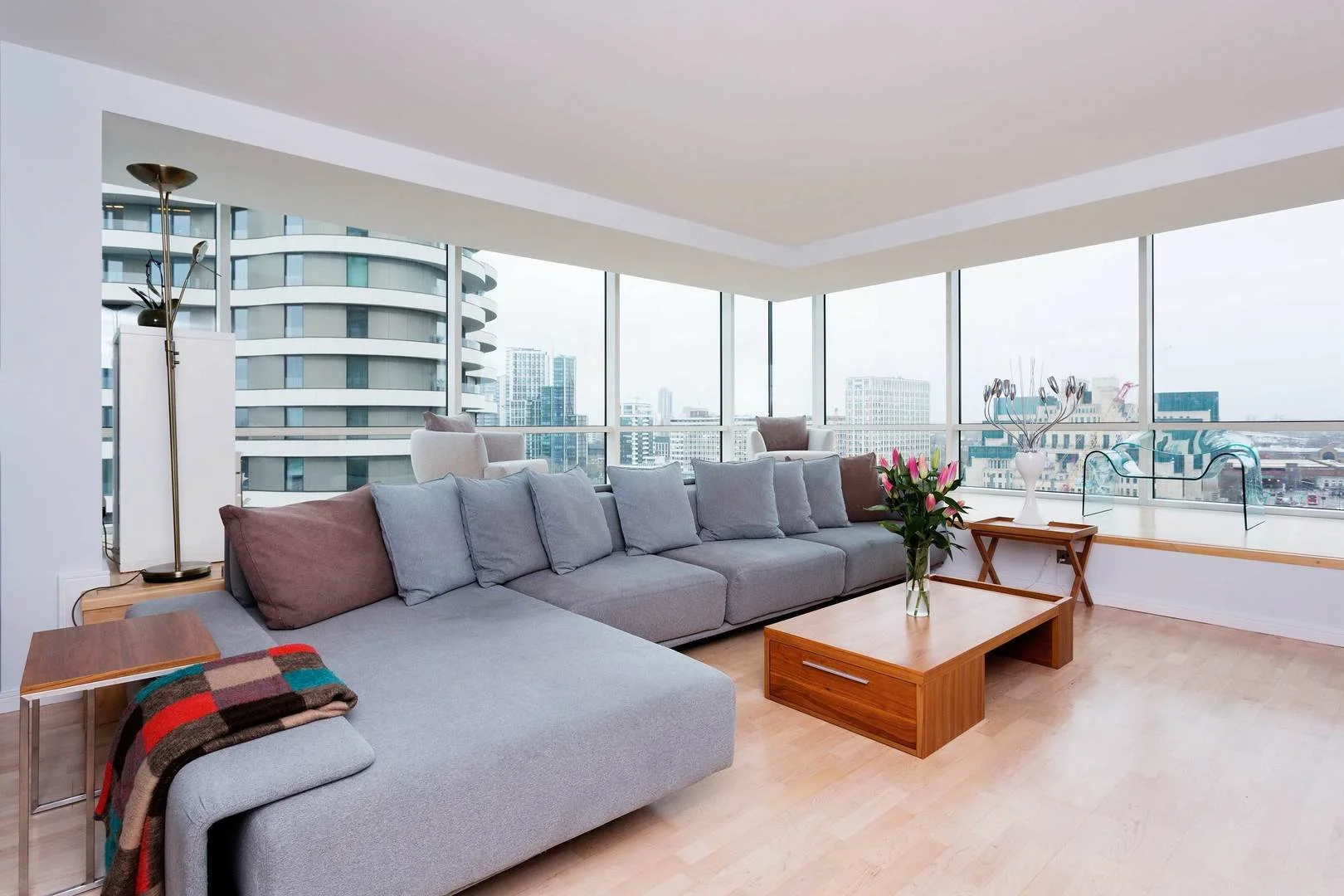      &nbsp;          
  
    Living La Vida Loca  Words  Krystle Sarkodie    For many of us, December 2020 was spent on home soil with restricted movement to see family and friends due to the pandemic; for 2021 most people want to stretch to greener 