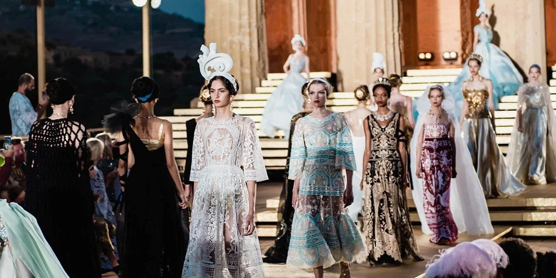       
  
    Top 5 Most Memorable Fashion Shows  Words  Halla Hussein   As London’s fashion week commences, we are in no doubt ready to catch a glimpse of some of the hottest designers showcasing their newest collections down the runway.  While we a