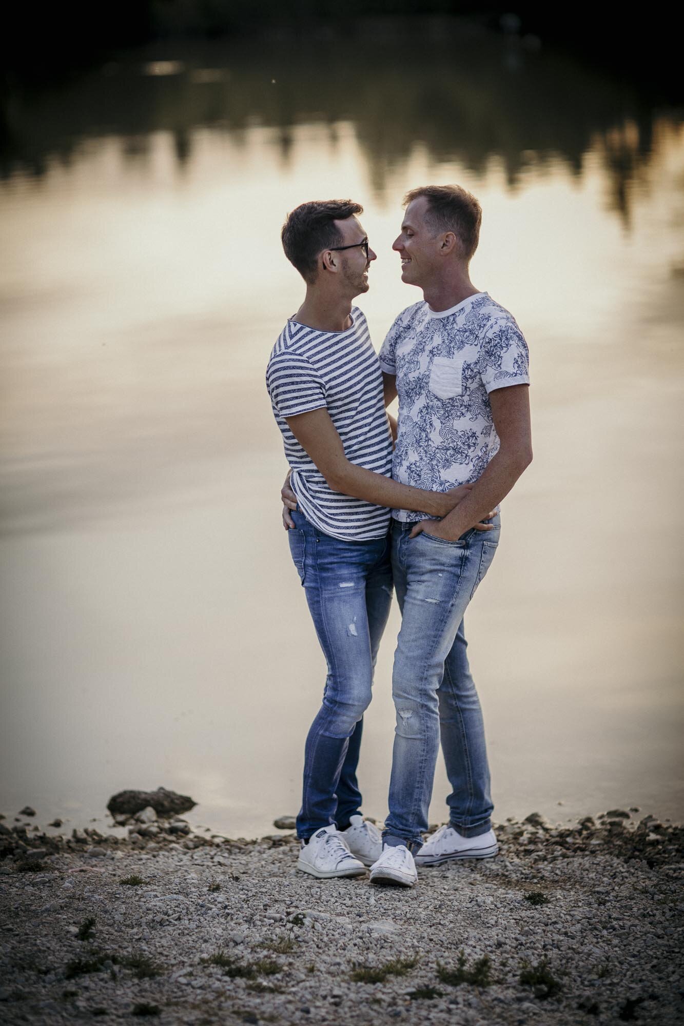 Gay Dating In Unterweissenbach