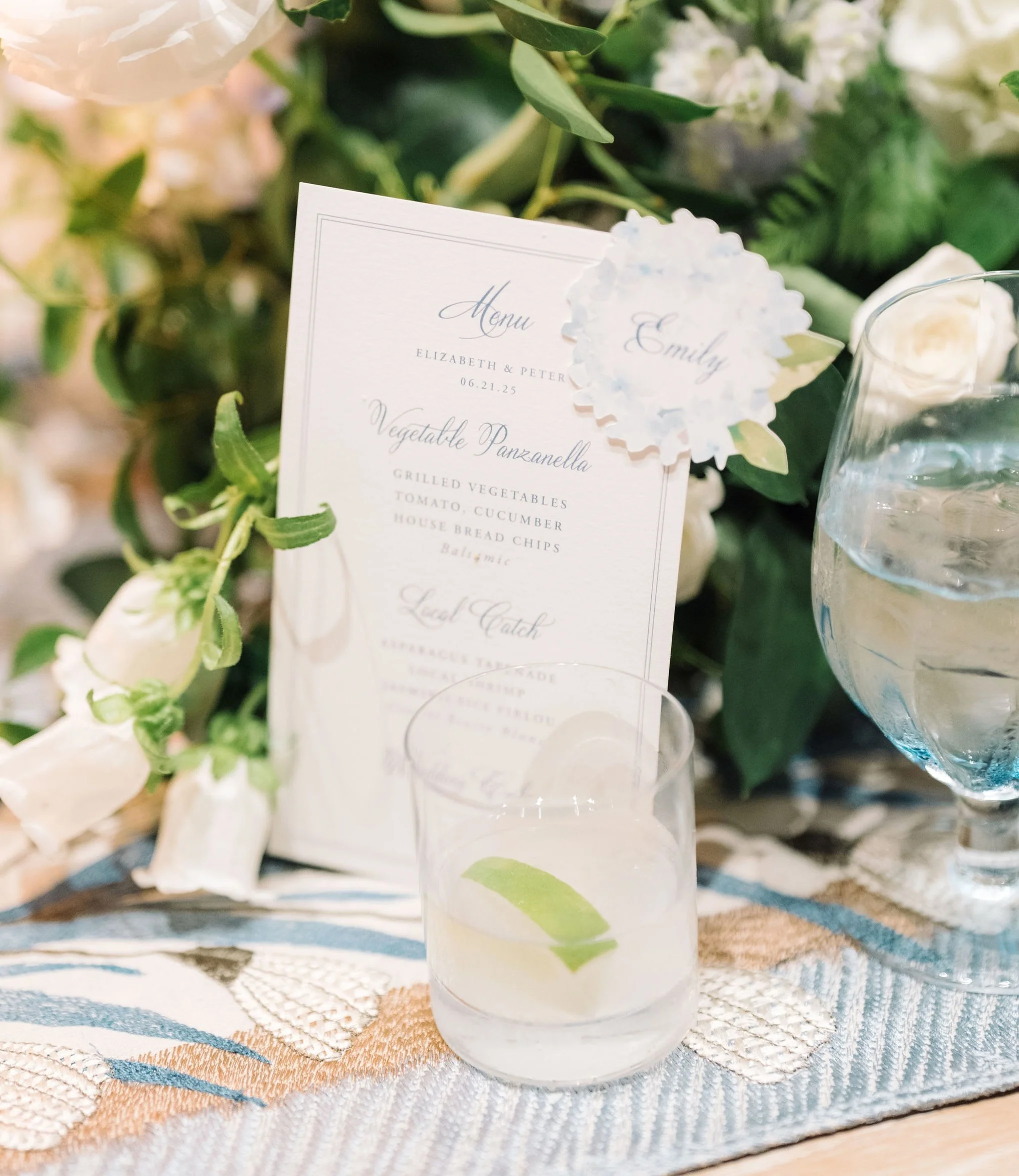 Elizabeth+Peter-KiawahRiverCourseWedding-1106.jpg