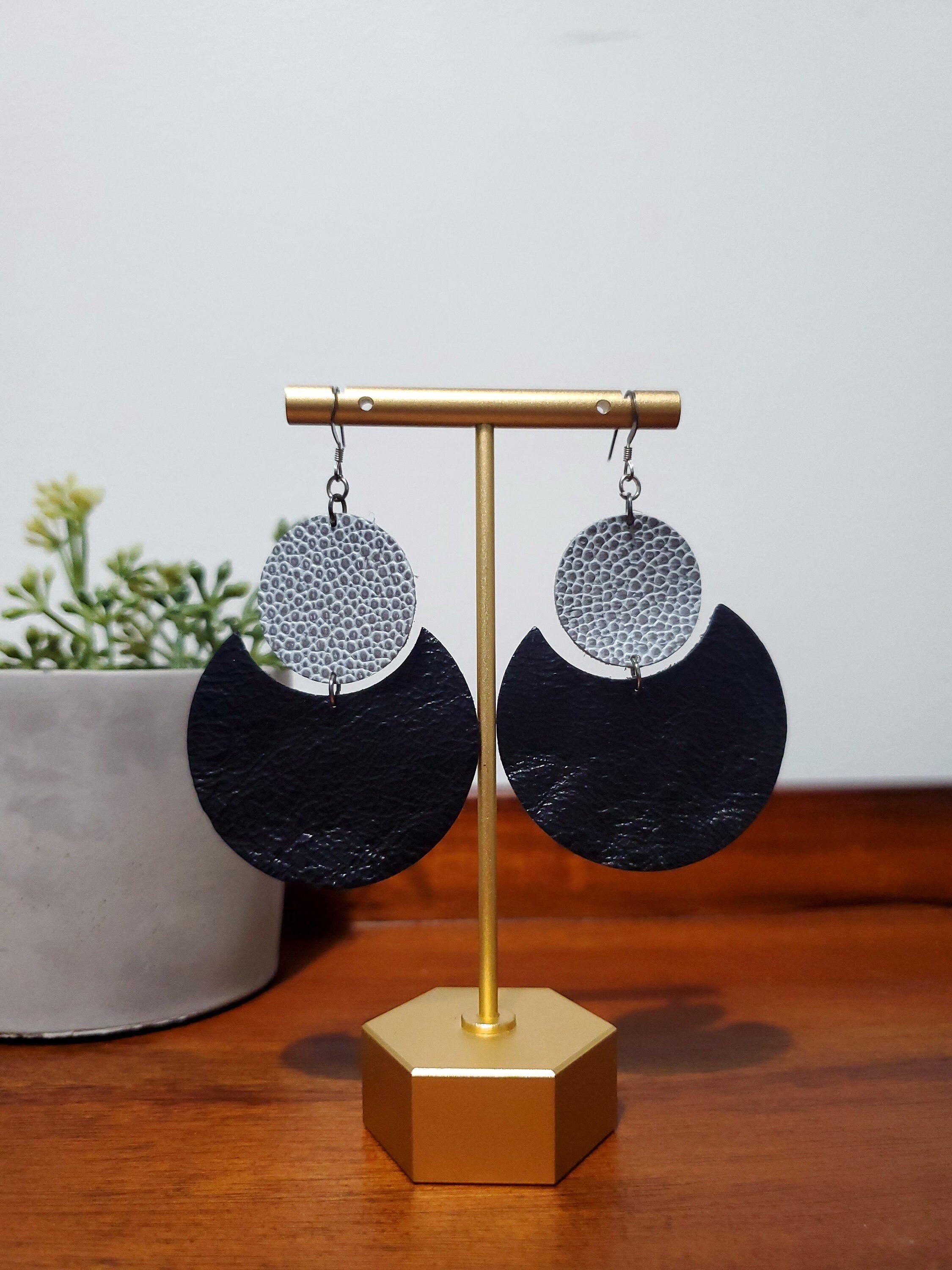 https://i.etsystatic.com/19057193/r/il/d705aa/3227622702/il_fullxfull.3227622702_gxi0.jpg