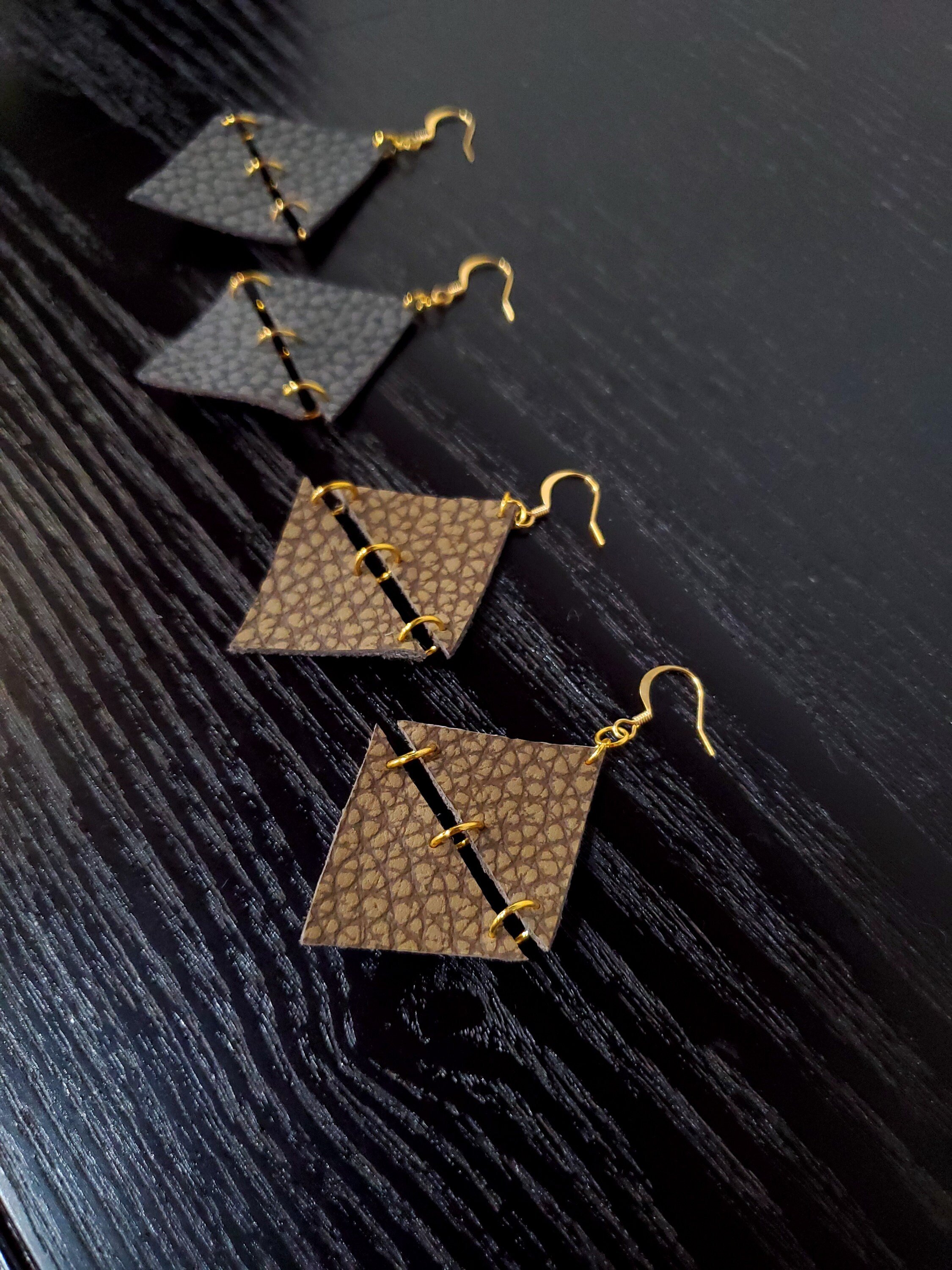 https://i.etsystatic.com/19057193/r/il/24b22e/3275268903/il_fullxfull.3275268903_8hpx.jpg