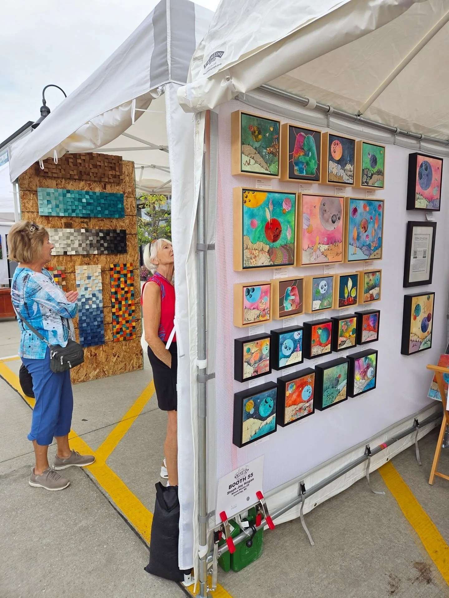 Twinsies! You already know how well my art goes with @danieljhoganart but check out my other neighbors: @hurnmade 😍 Our work is perfect fir your vibrant, eclectic home. Come get some! 

Brighton Street Art Fair today until 8pm. Sunday 10-4!
We're al