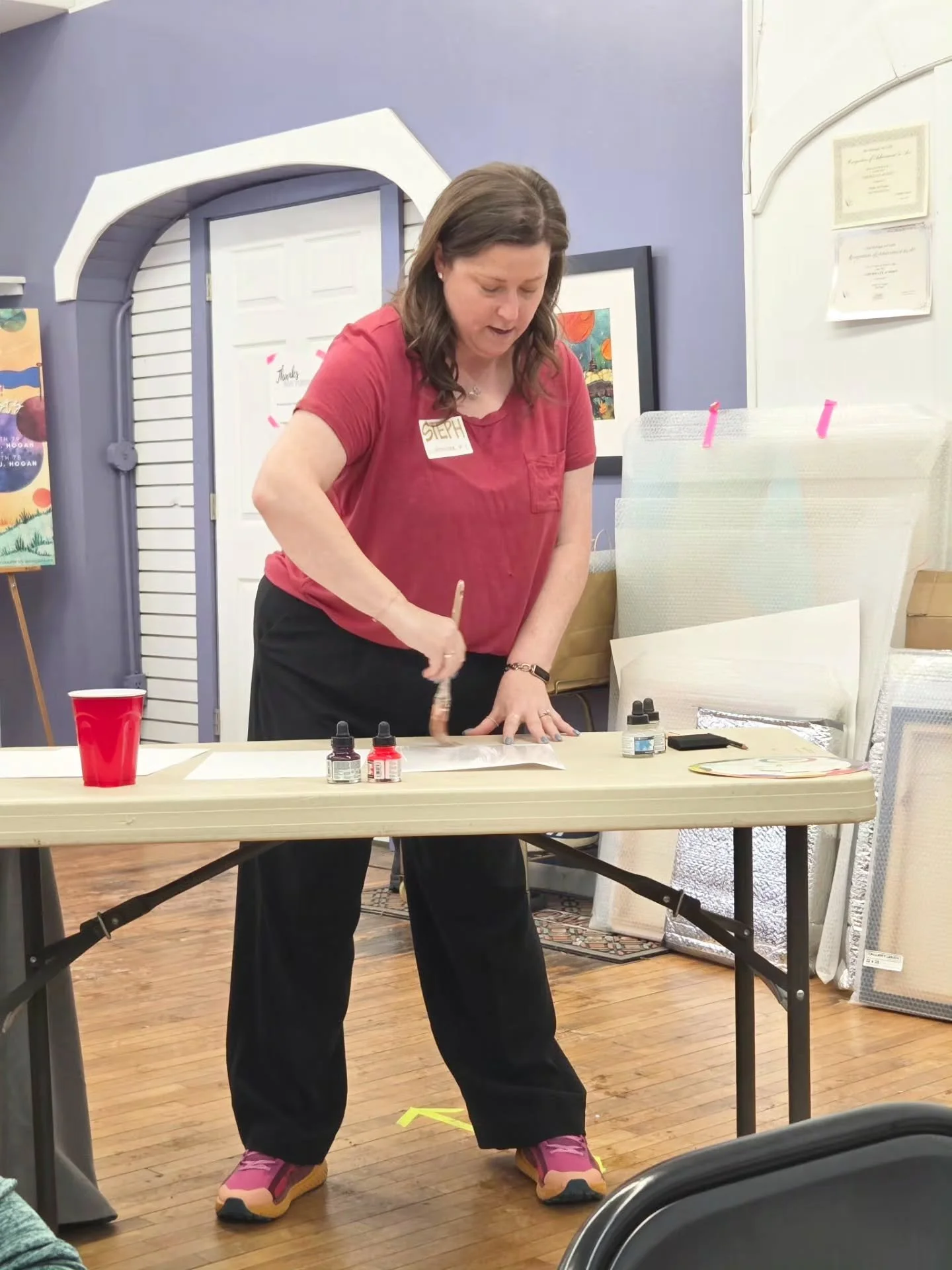 Love a good workshop action shot! Last weekend's participants were so much fun. And wow! They really took the nuggets I taught them and ran with it. Their cards were amazing! 

Registration is now open the mixed-media workshops on March 7th and April