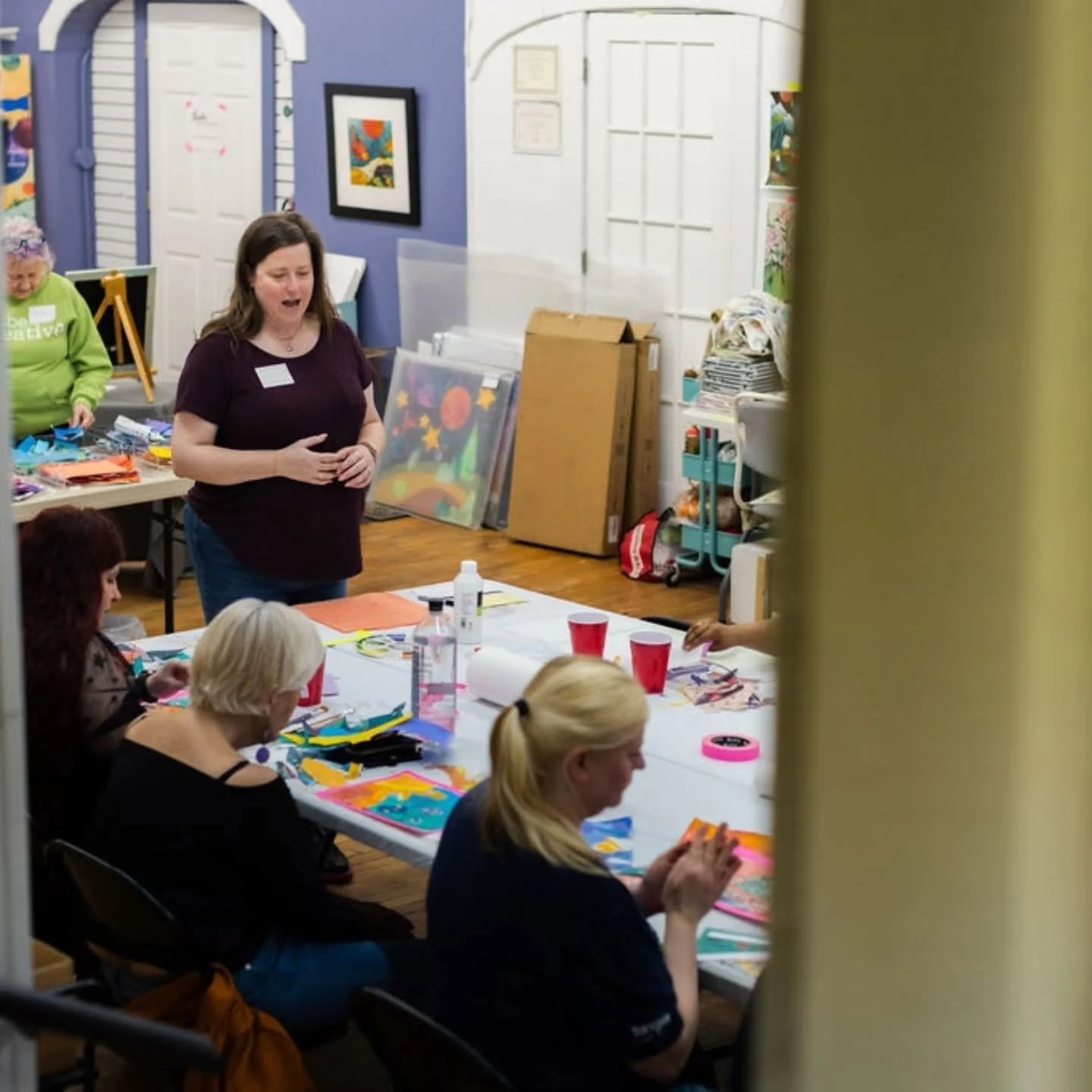 Let's get messy together! In honor of Earth Day we'll be creating eco-friendly floral art in my Cedar Street Art Collective studio on Friday, April 24, 5:30-8pm (new date just added!) and Saturday, April 20th, 1-3:30pm (one seat left!). Head to the l