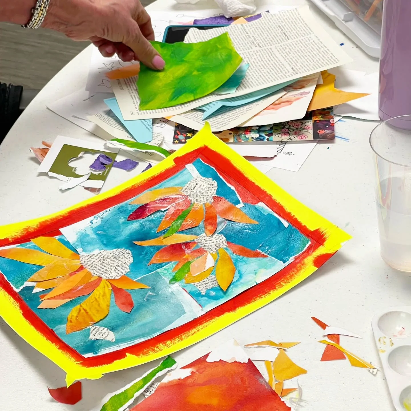 When was the last time you shut off the noise of life and really let your mind wander? When you let go and trust the process, joyful things happen! 

If you're looking for a safe space to play, learn, explore, connect, and laugh, I invite you to join