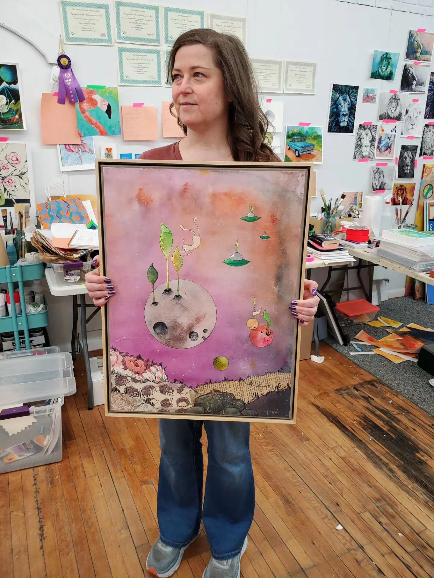 Want to meet some really talented Lansing artists? 
Today from 1-3pm the @midmichiganartguild will be holding a public reception (and awards ceremony) for their Fall Member Show at the Neighborhood Empowerment Center in Old Town Lansing.

I will ne o