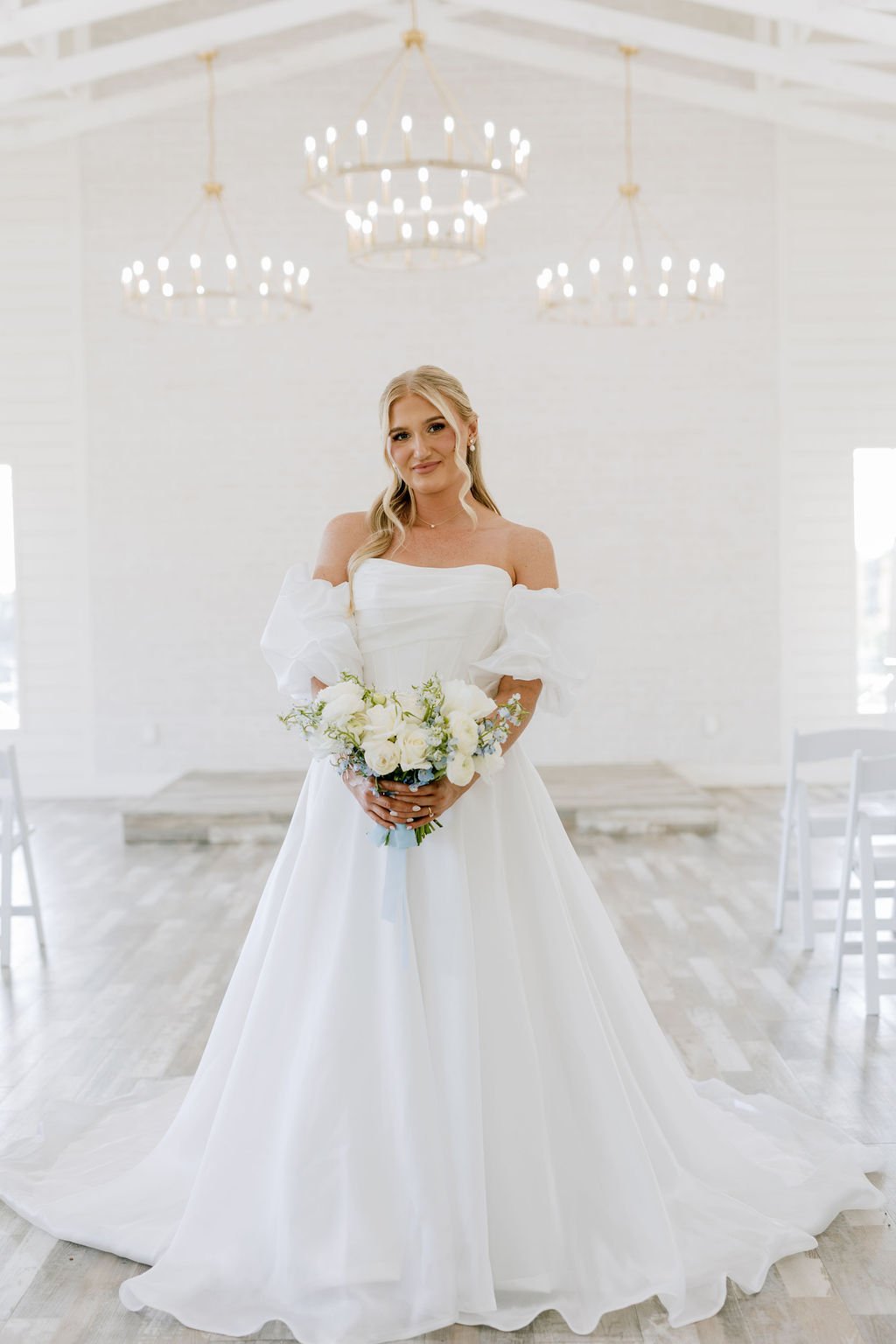 bridal portrait at sunset oaks venue