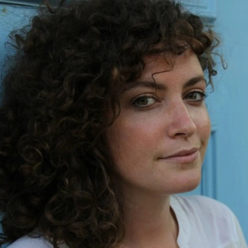 Veronica Simmonds headshot.jpg