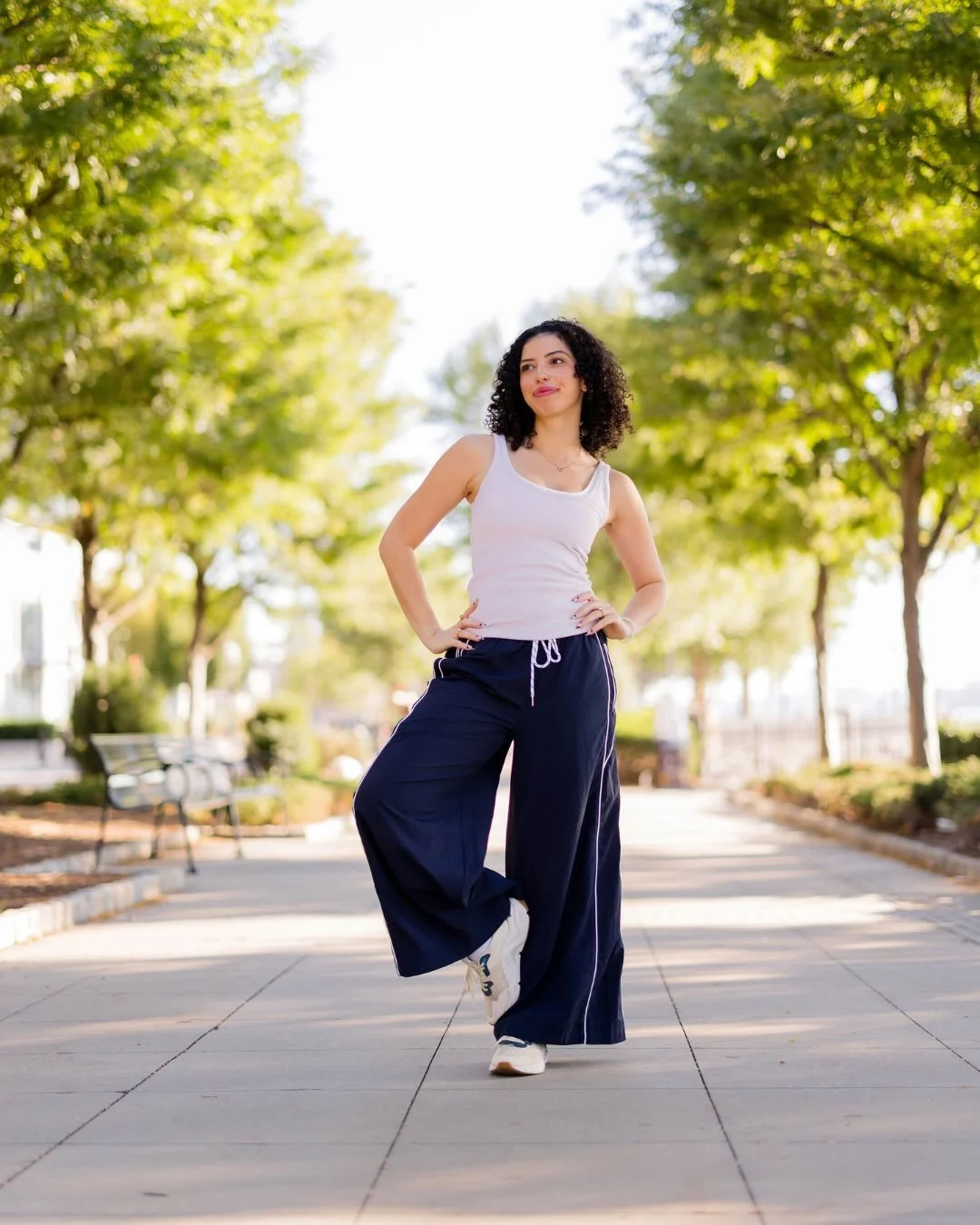 Dear friends, I&rsquo;M BEGGING YOU TO STOP USING AI.

I know how tempting it is!!

I&rsquo;m so guilty of it too.

A quick prompt pumps out paragraphs of language that sounds just good enough to use.

You say it&rsquo;s just your &ldquo;jumping off 