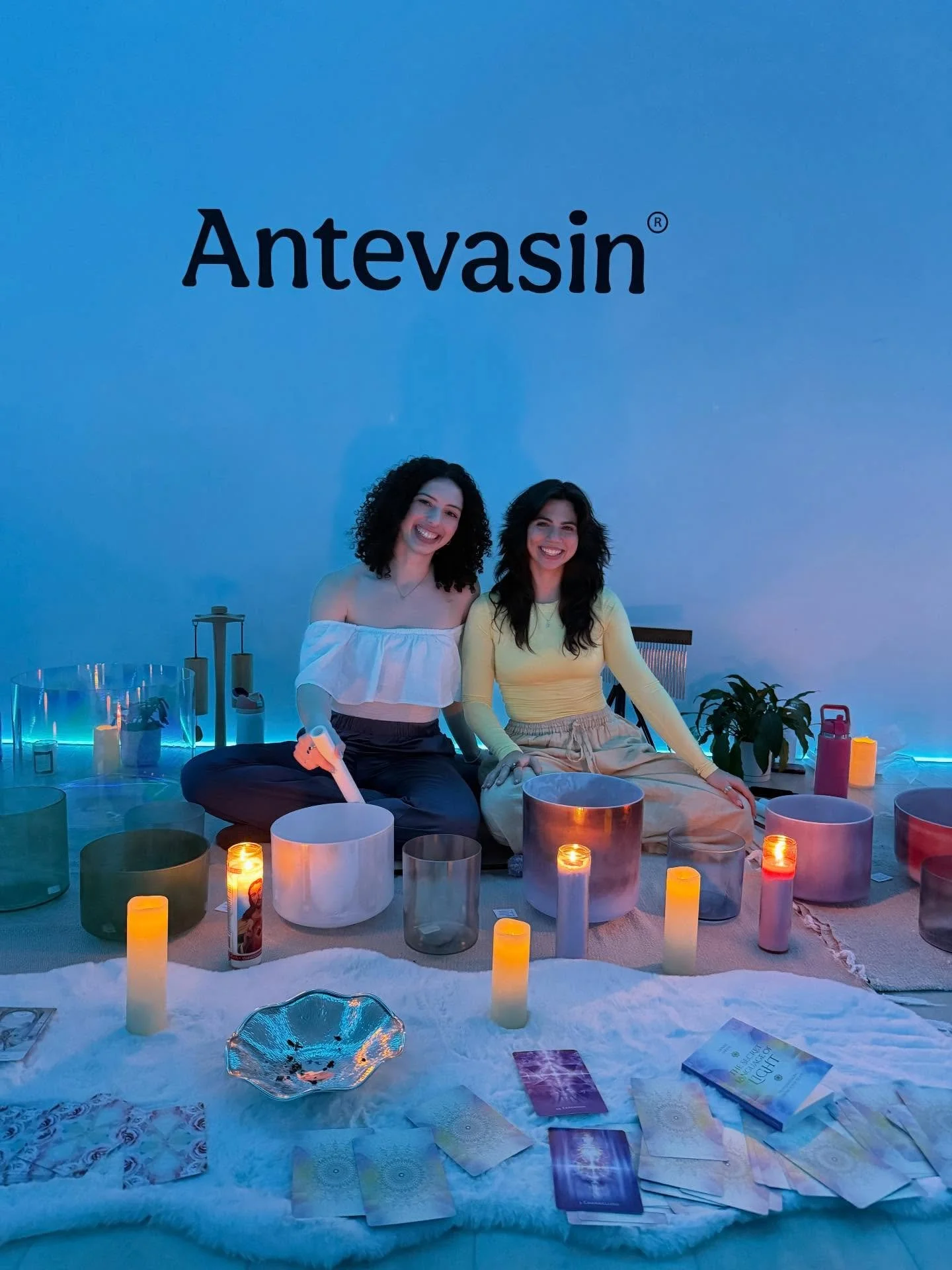 The dreamiest ☁️ night @soy_antevasin House! 

Had such a great time collaborating with my pal @fruitsandvegs on our Yin &amp; Sound practice! 🥹

Our first, but hopefully not last time in playing together ❤️

Thank you to everyone who came and @maga