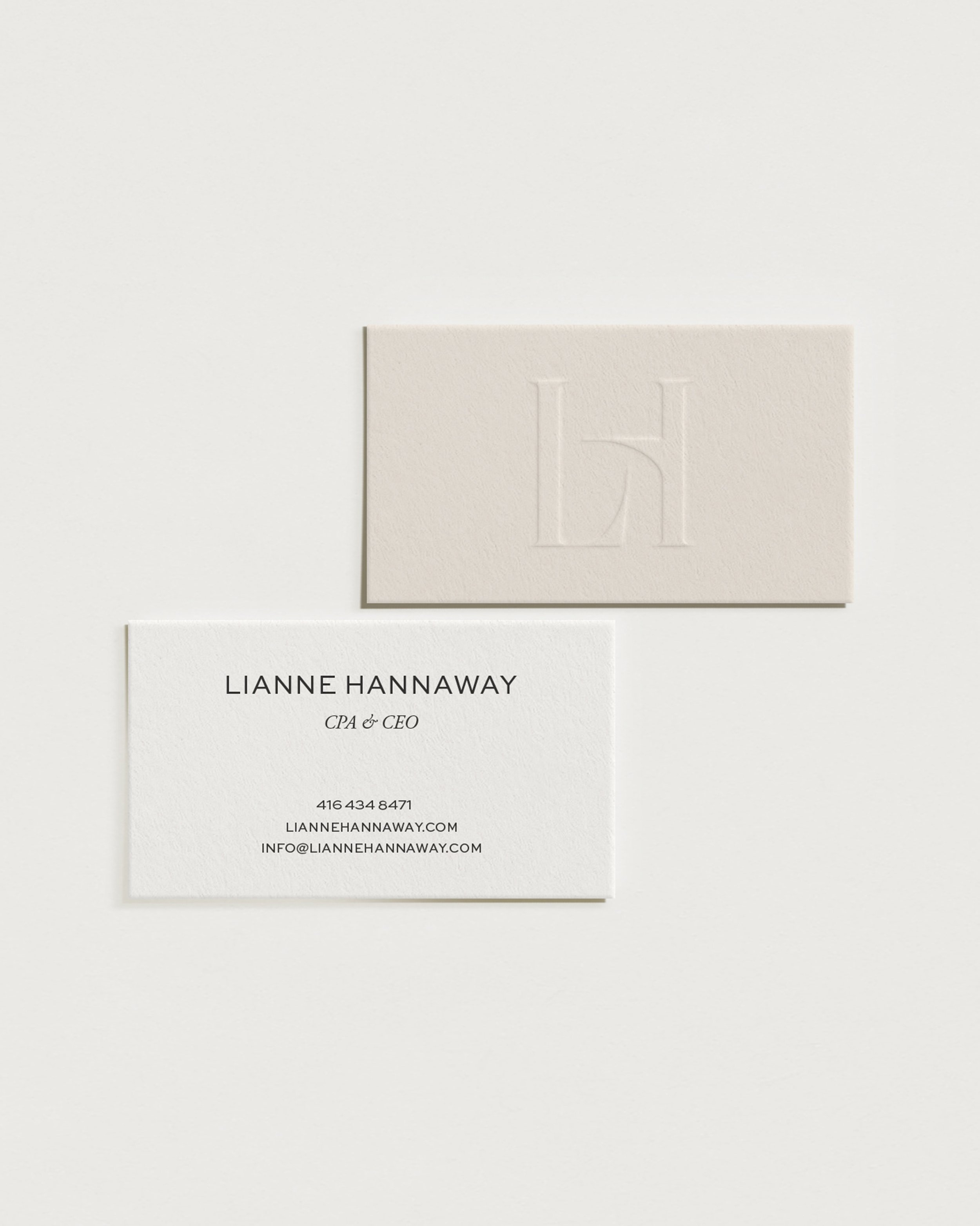 lianne-hannaway-rebrand-business-card.jpg