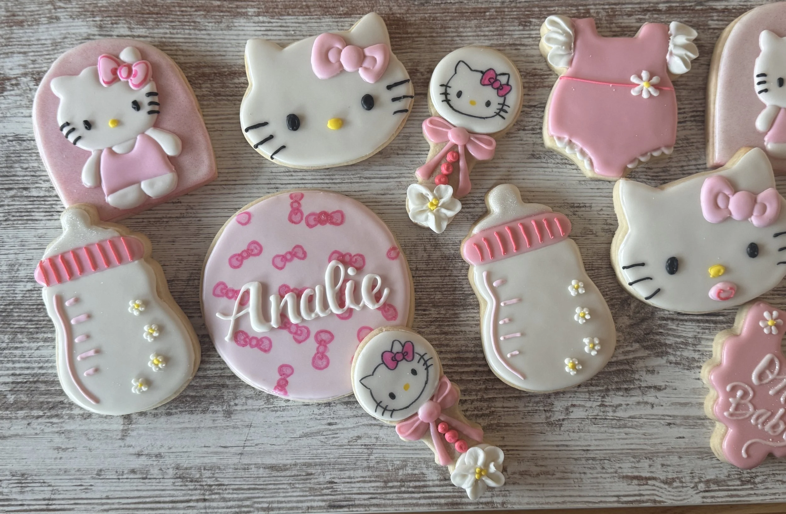 Hello Kitty 2.jpg
