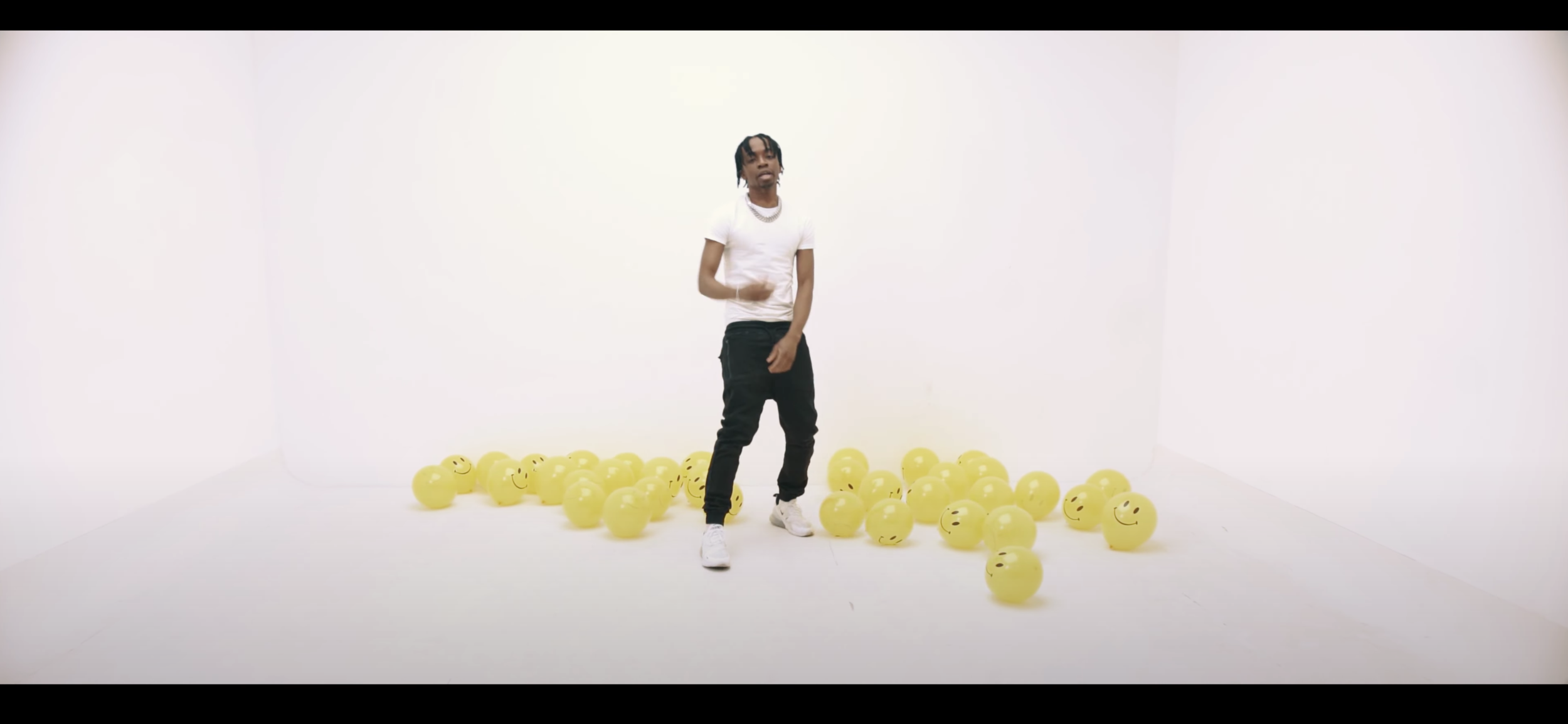 Ayo August - Move On (Official Video)