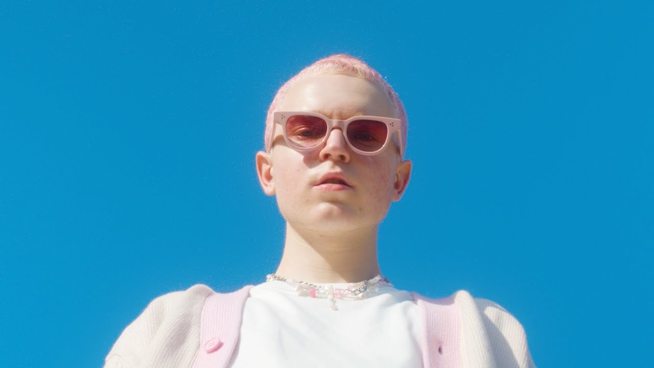 If You Need A Pick Me Up, Watch Voda Fuji’s New Visual For ‘Pink Quartz’ (Music Video Review) 