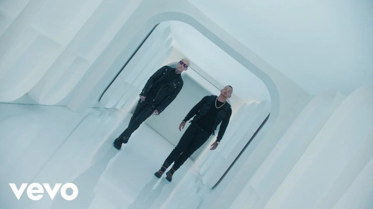 Kane Brown &amp; Blackbear Deliver A Country-Pop Anthem With ‘Memory’ (Music Video Review) 
