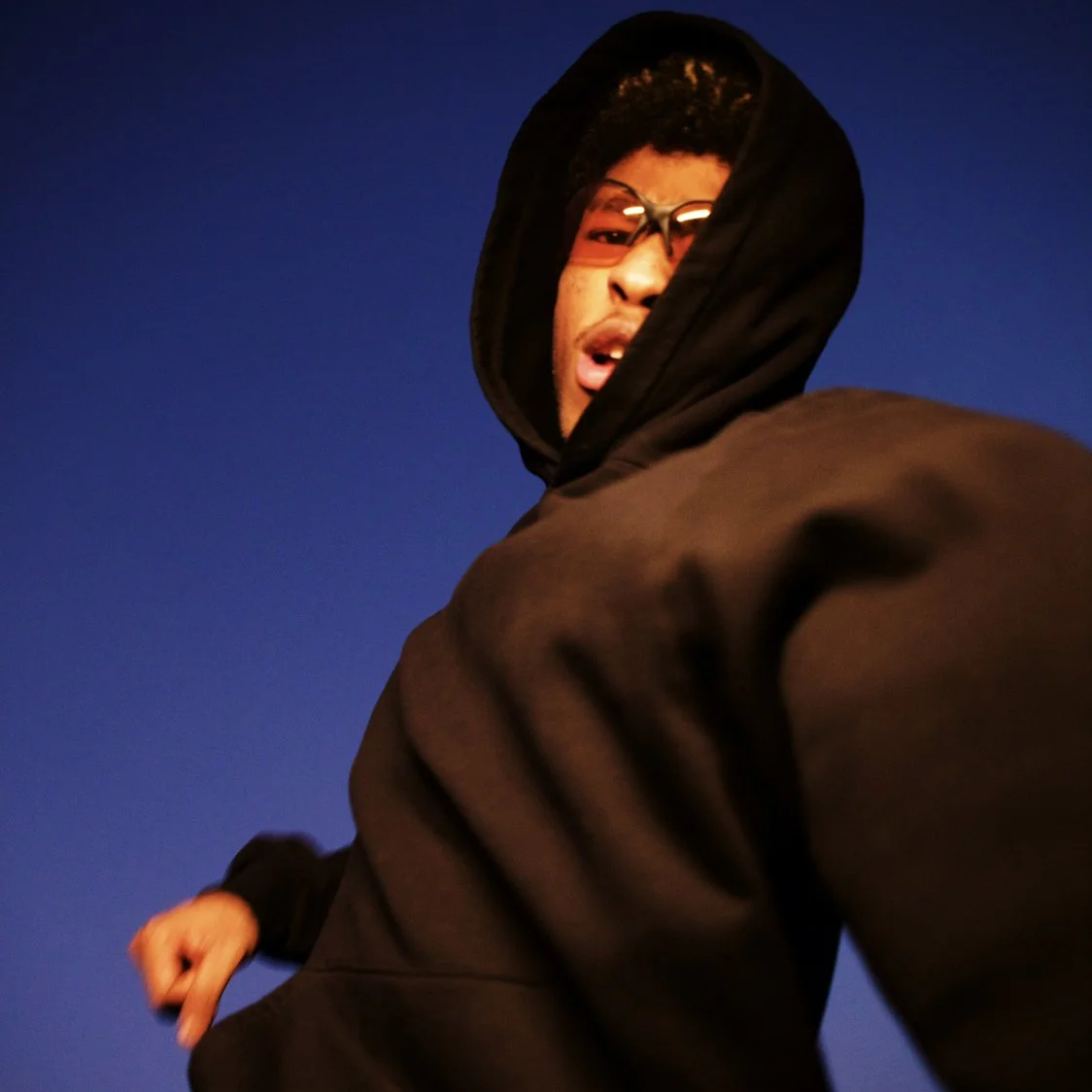 James Mantis Brings All The Emotion On His Anthemic New Single “SUCKAPUNCH”